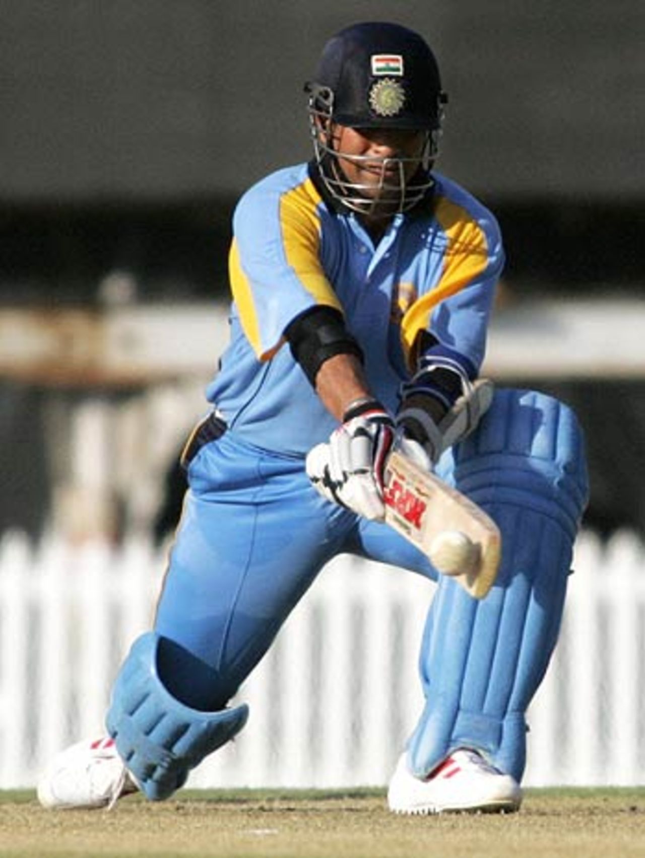 Sachin Tendulkar plays a cheeky stroke, India Blue v India Green, Challenger Series, Chennai, October 2, 2006