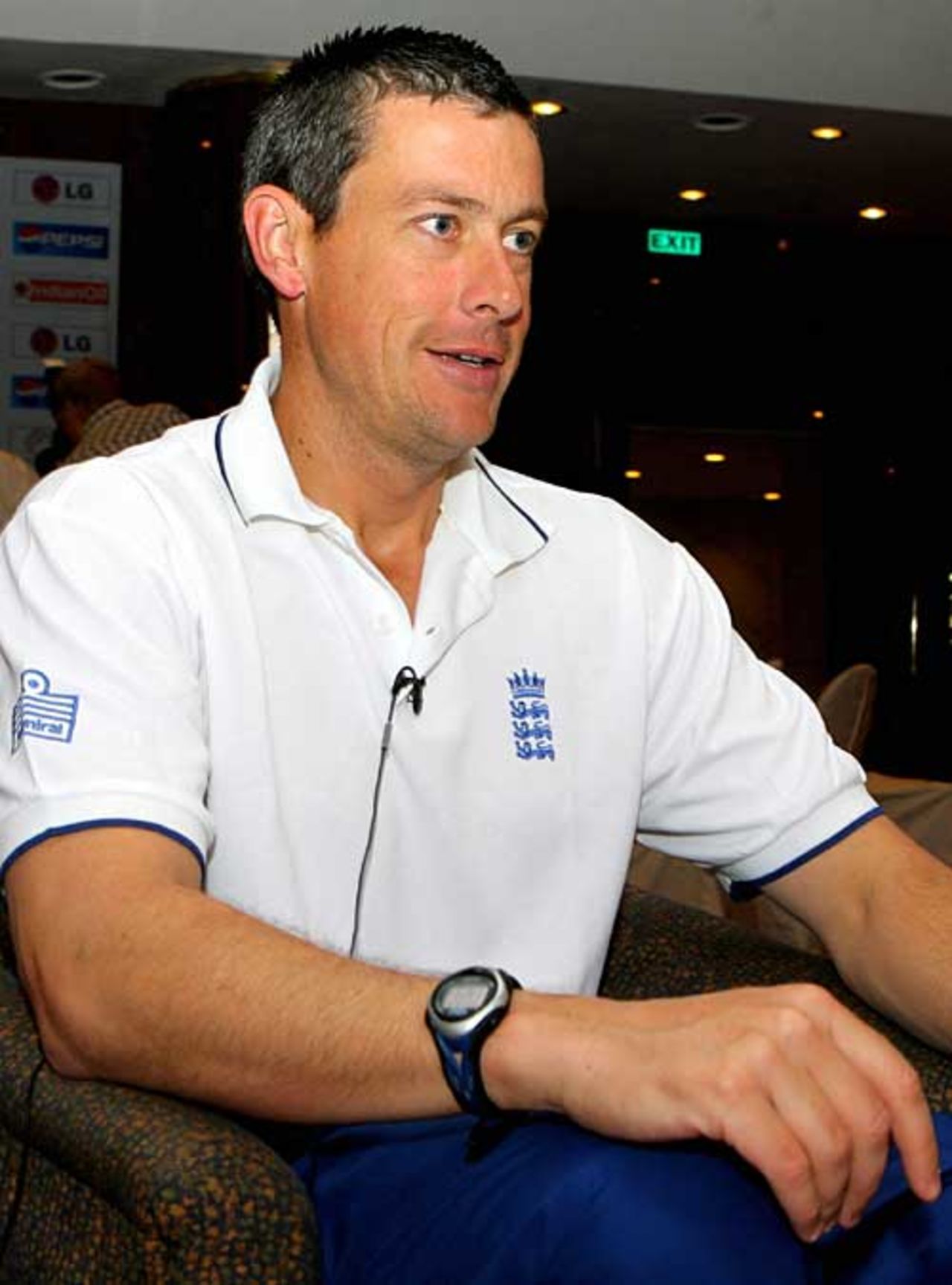 Ashley Giles, a non-playing member of England's squad, speaks to the media at an opening session in the team hotel, New Delhi, October 8, 2006