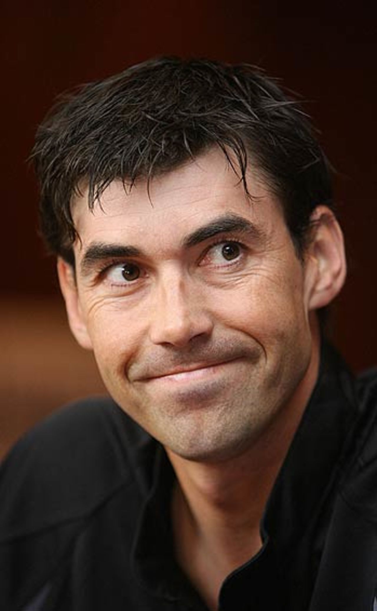 Stephen Fleming answers questions at a press conference, New Delhi, October 9, 2006