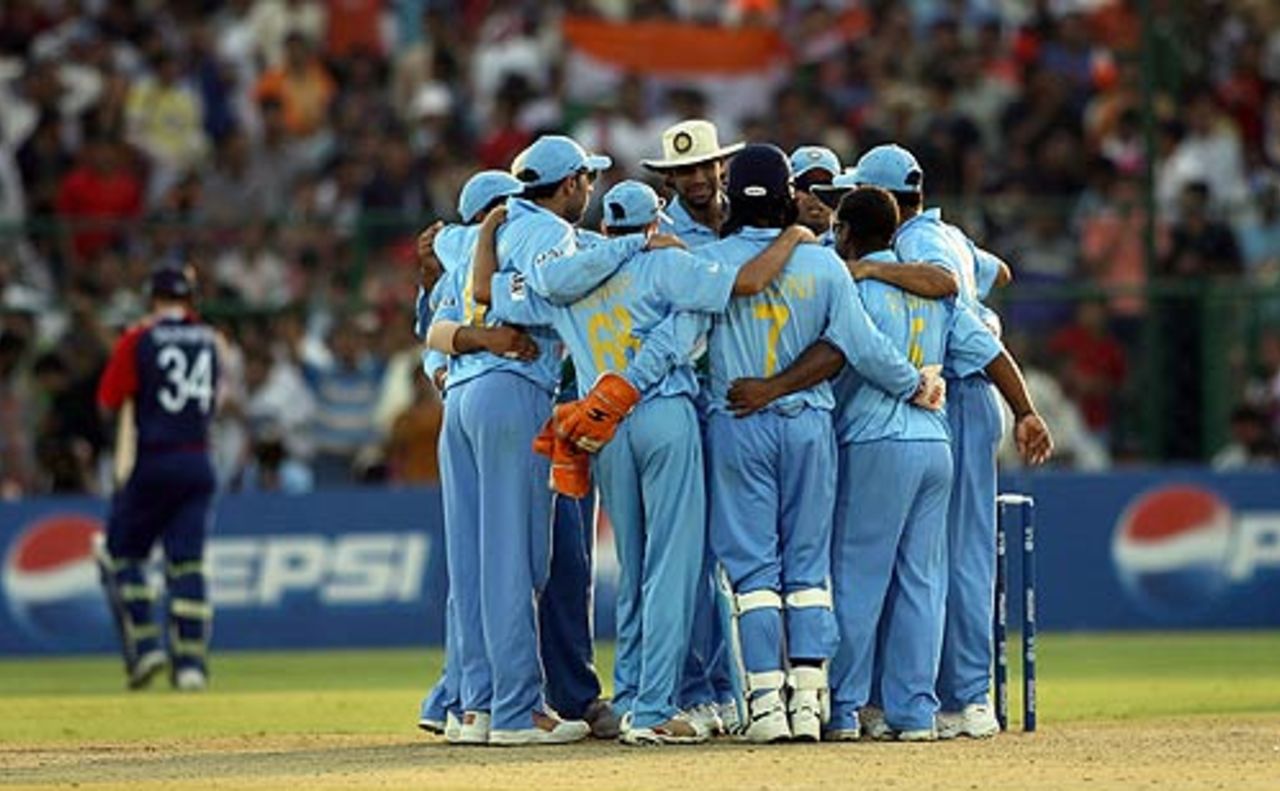 Rahul Dravid's India side will be confident of beating West Indies to make the semi-finals on Thursday