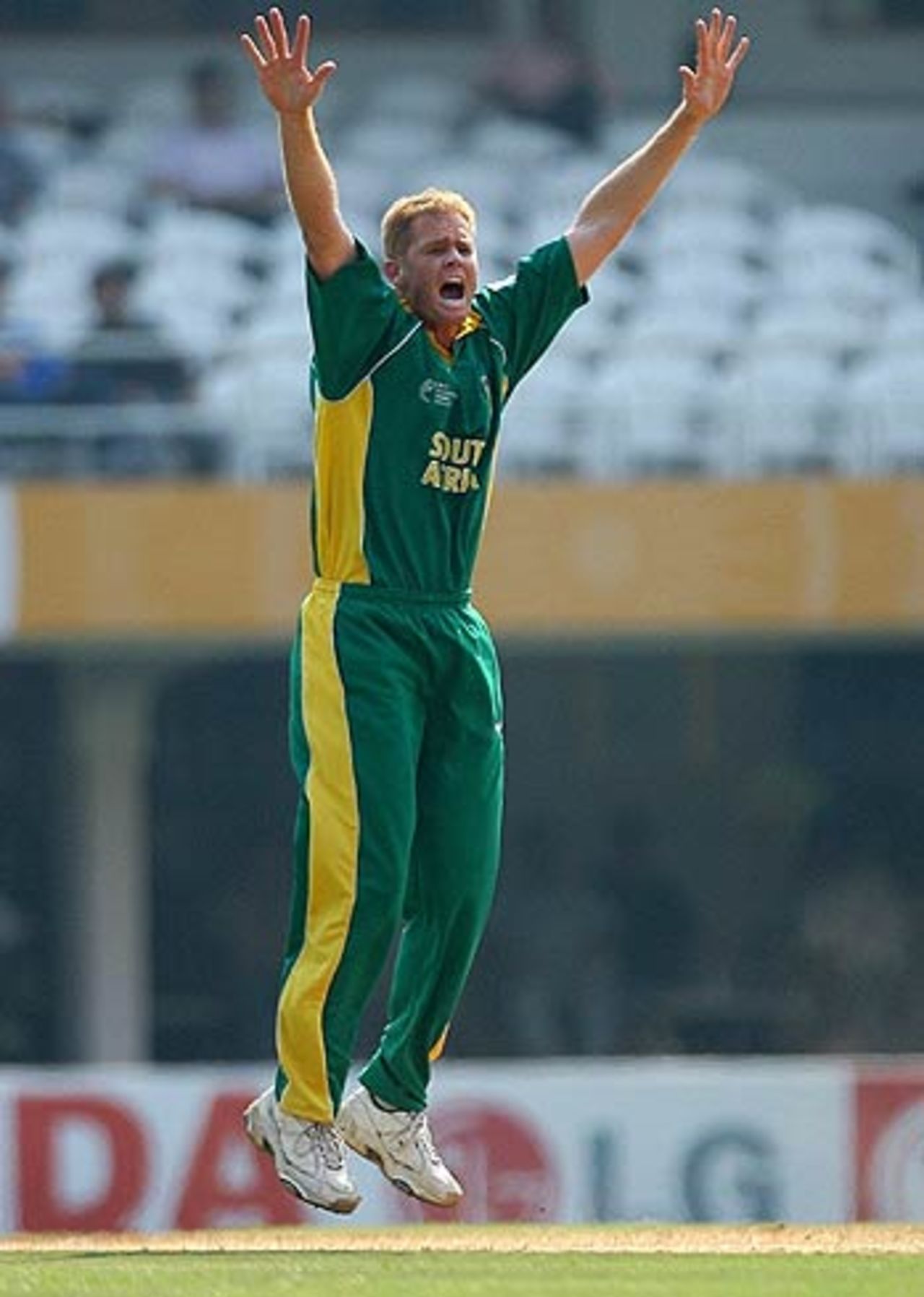 Shaun Pollock makes a confident appeal for lbw, New Zealand v South Africa, 2nd Match, Champions Trophy, Mumbai, October 16, 2006