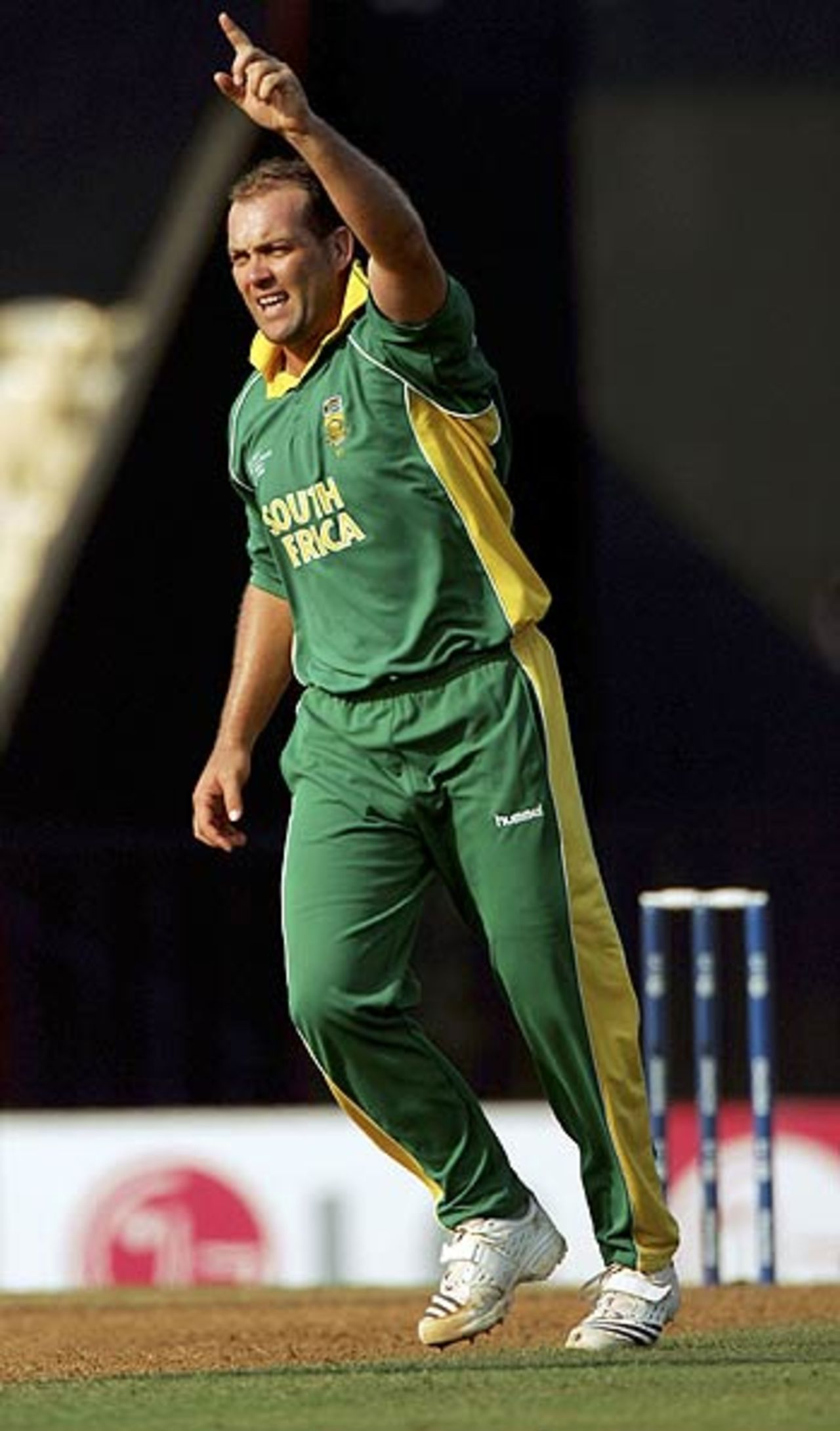 Jacques Kallis had Peter Fulton caught behind, New Zealand v South Africa, 2nd Match, Champions Trophy, Mumbai, October 16, 2006