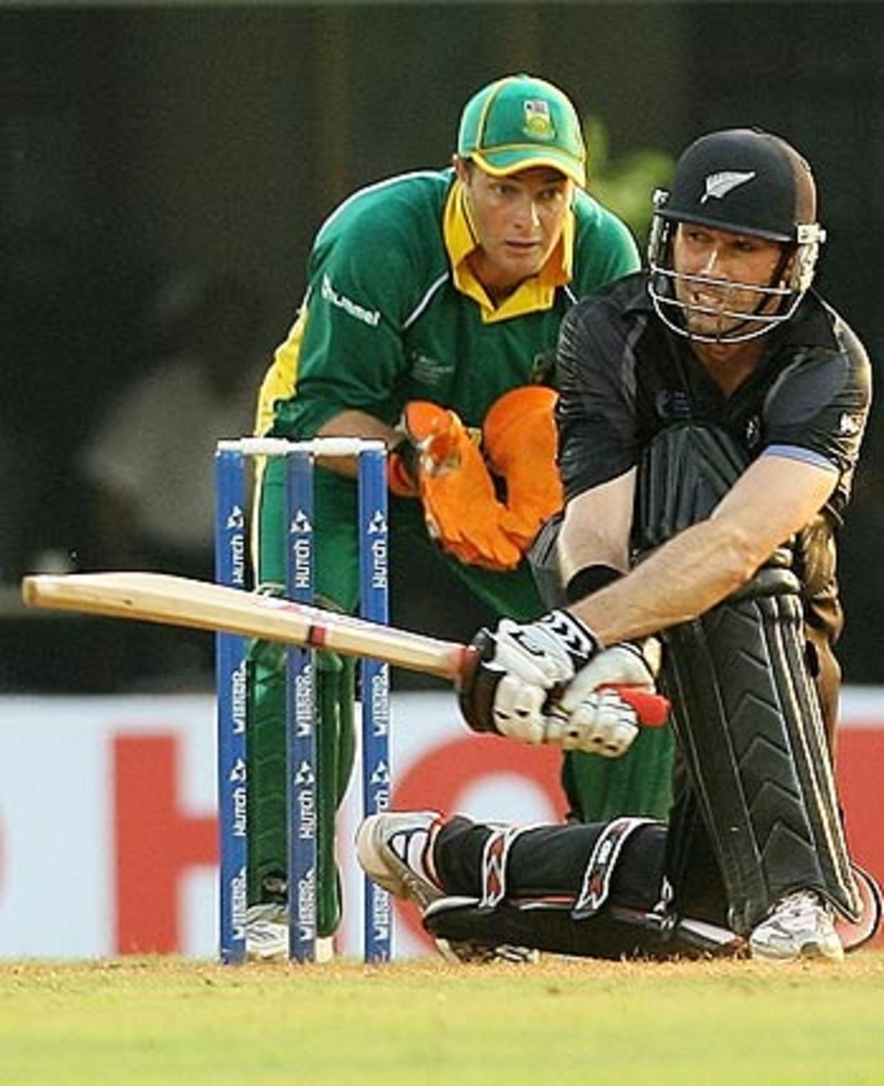 Stephen Fleming sweeps en route to his 89, New Zealand v South Africa, 2nd Match, Champions Trophy, Mumbai, October 16, 2006