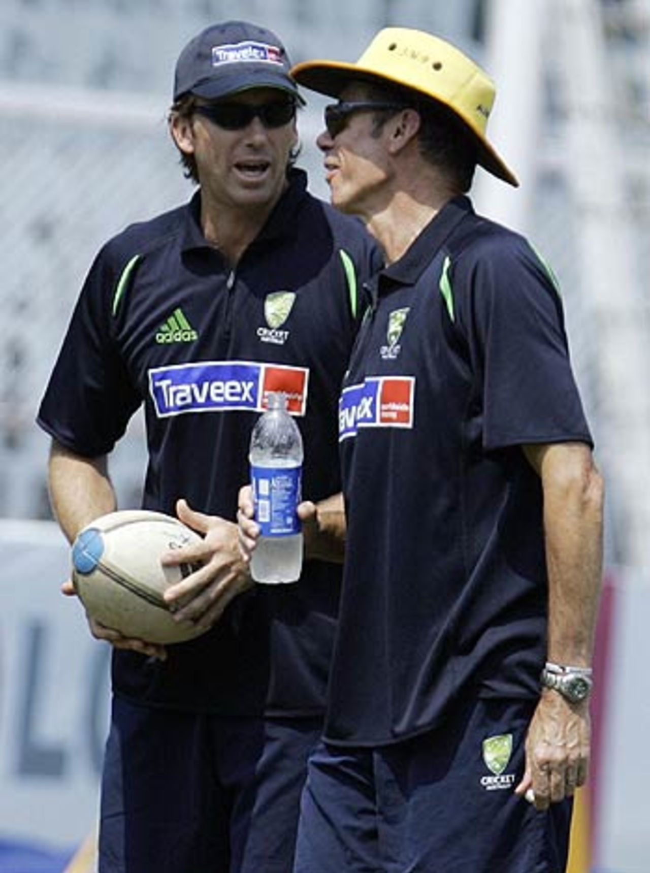 Glenn McGrath and John Buchanan at training ahead of Australia's opening encounter against West Indies, Mumbai, October 18, 2006