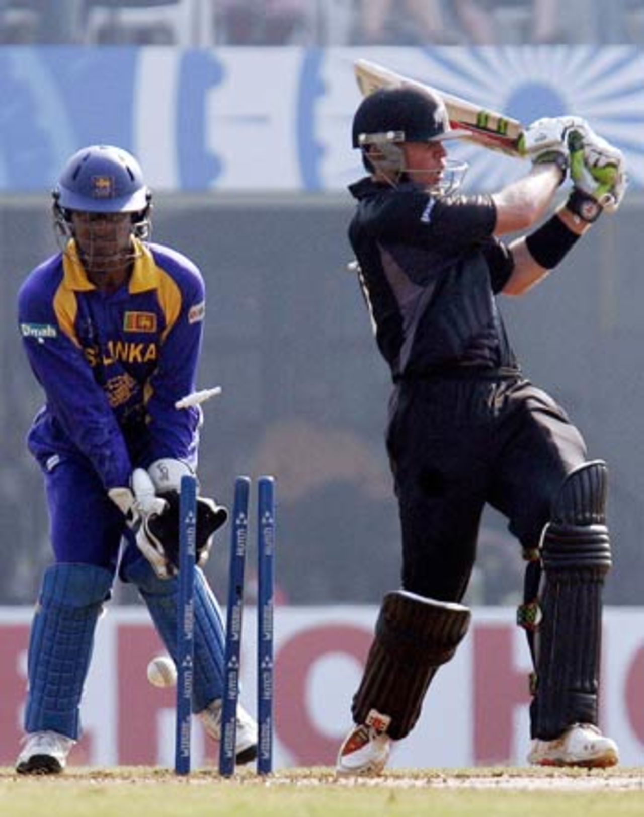 Lou Vincent is cleaned up by Farveez Maharoof, Sri Lanka v New Zealand, 5th match, Champions Trophy, Mumbai, October 20, 2006