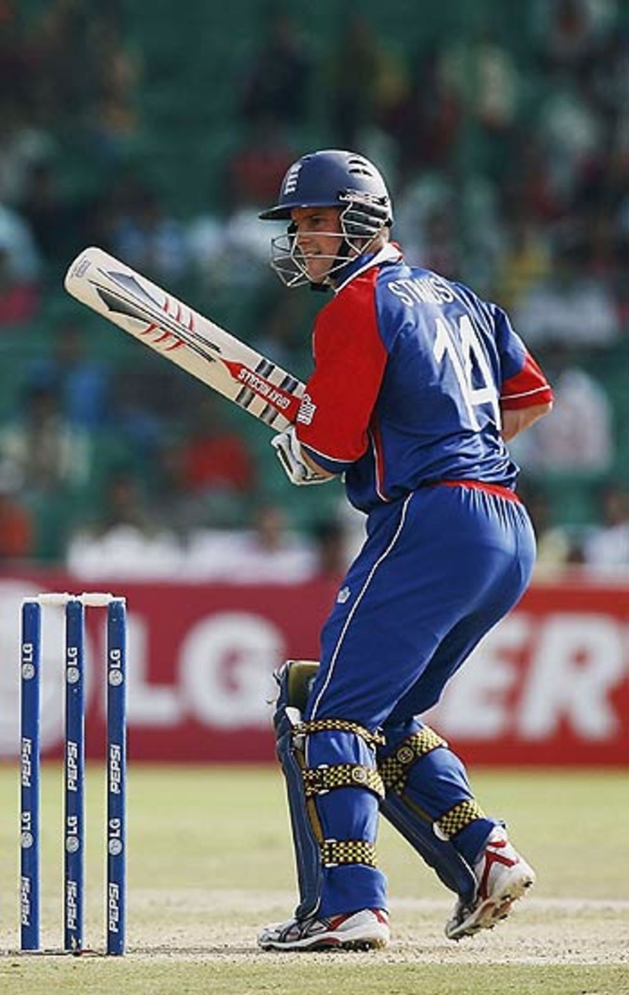 Andrew Strauss picks runs square of the wicket, Australia v England, 6th match, Champions Trophy, Jaipur, October 21, 2006