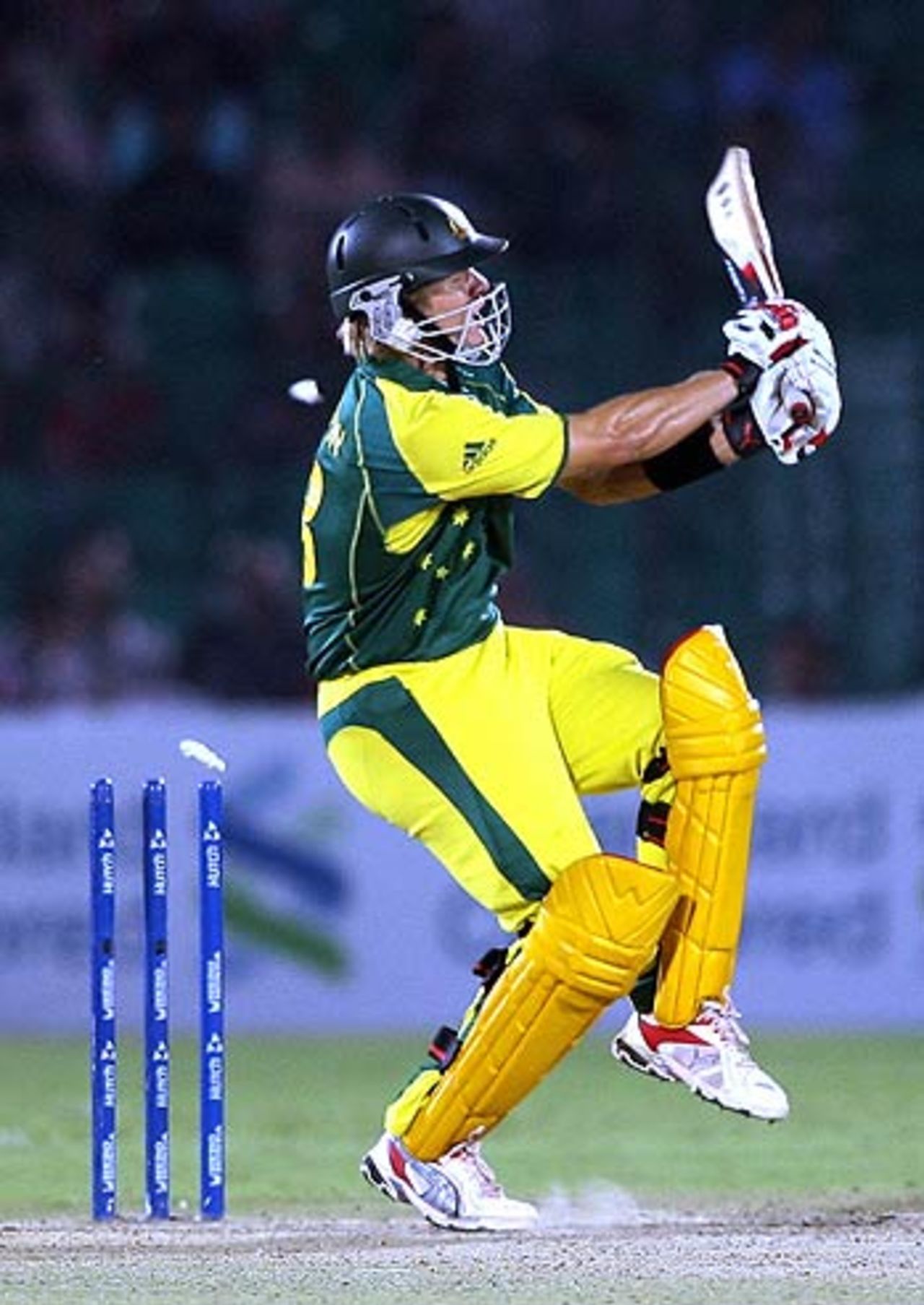 Shane Watson is bowled by James Anderson, Australia v England, 6th match, Champions Trophy, Jaipur, October 21, 2006