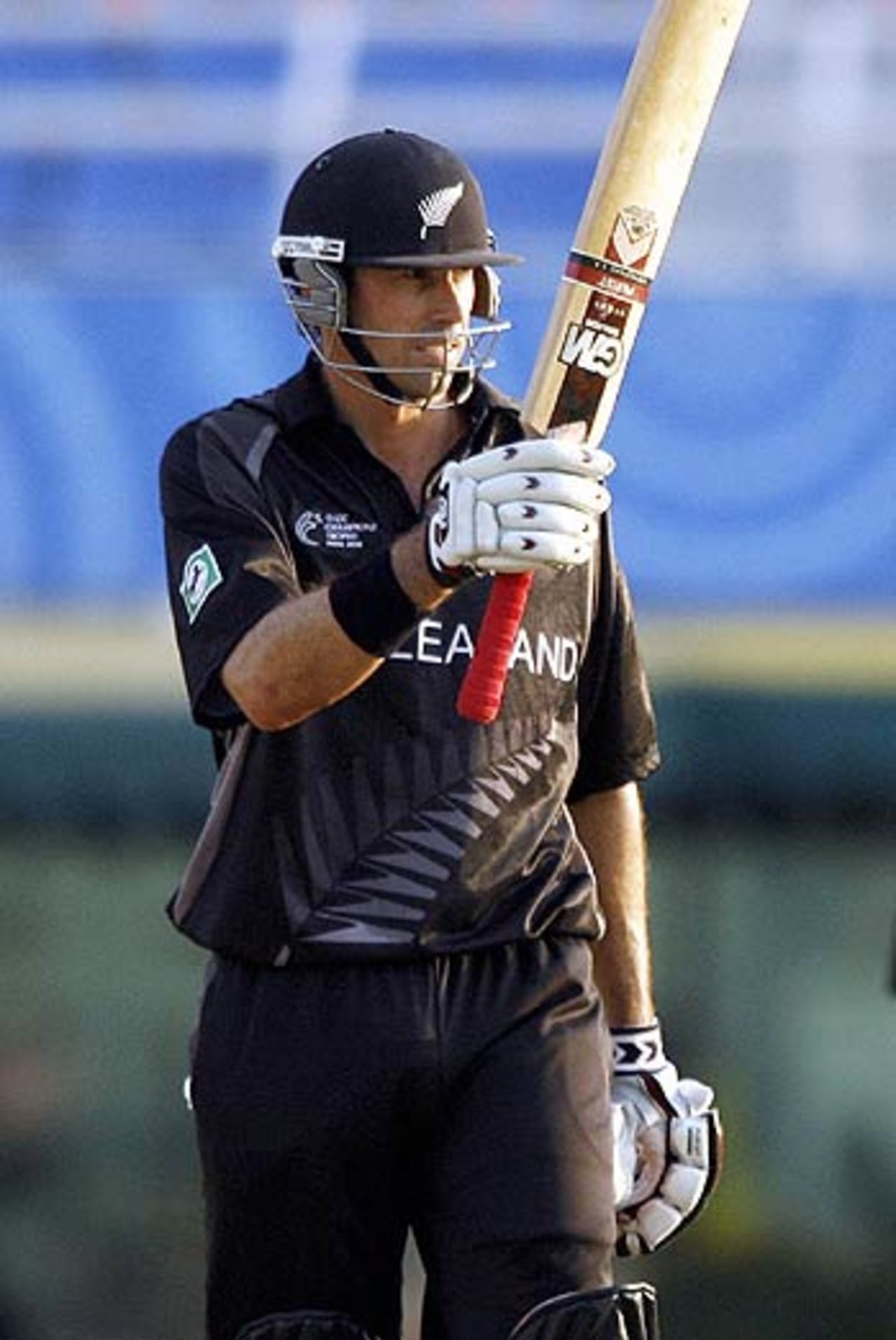 Stephen Fleming marked the occasion of his 194th match as captain with a half century , New Zealand v Pakistan, 8th match, Mohali, Champions Trophy, October 25, 2006