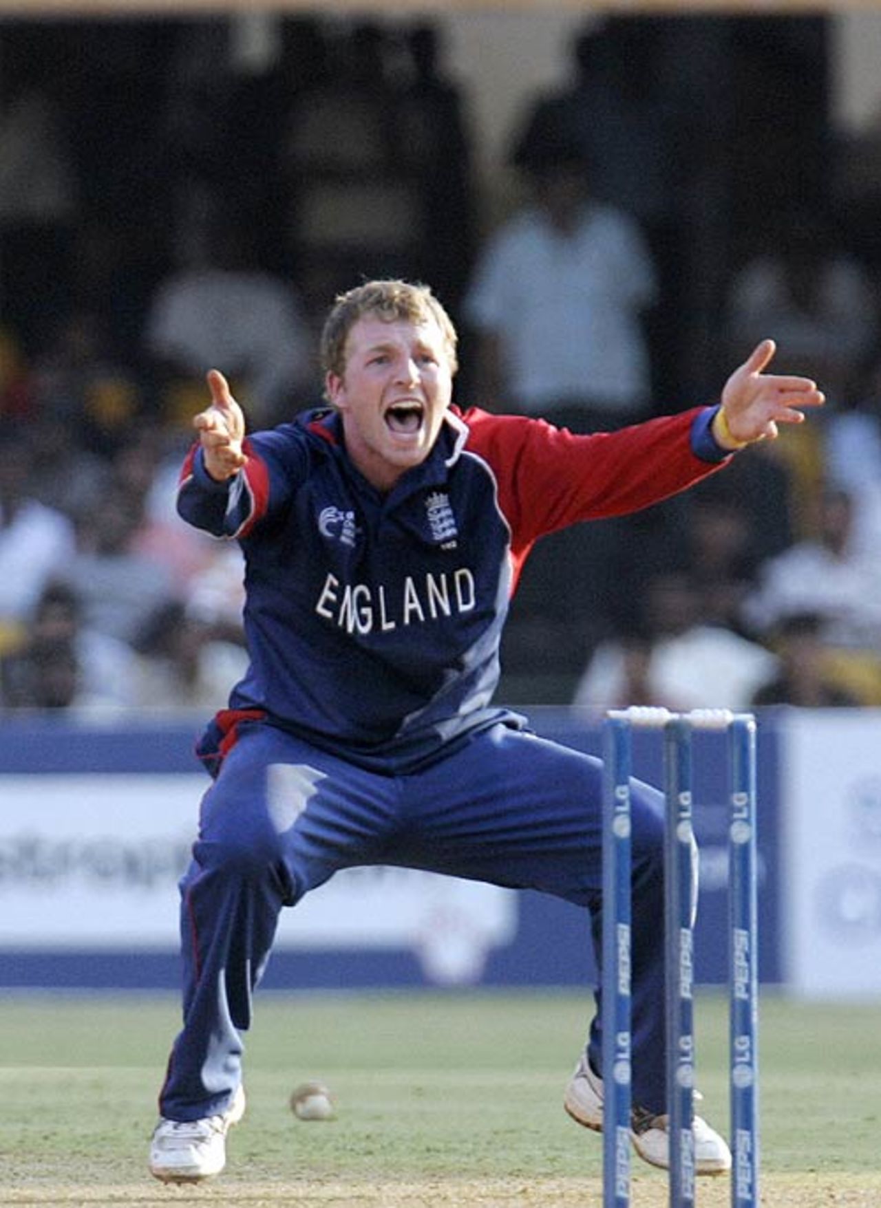 "Mate, for the love of God!" Jamie Dalrymple begs for a wicket, England v West Indies, 17th match, Champions Trophy, Ahmedabad, October 28, 2006