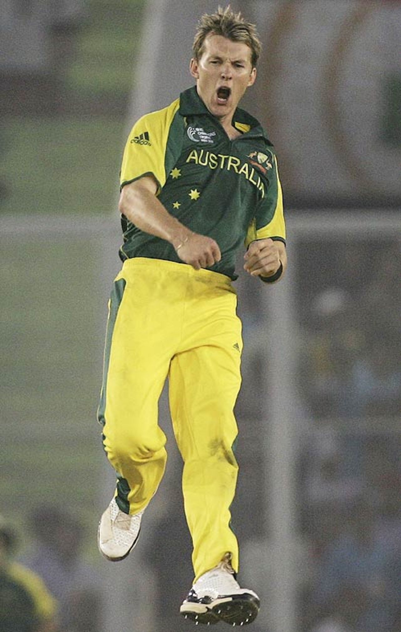 Brett Lee whoops it up after bowling Mohammad Kaif, India v Australia, 18th match, Champions Trophy, October 29, 2007