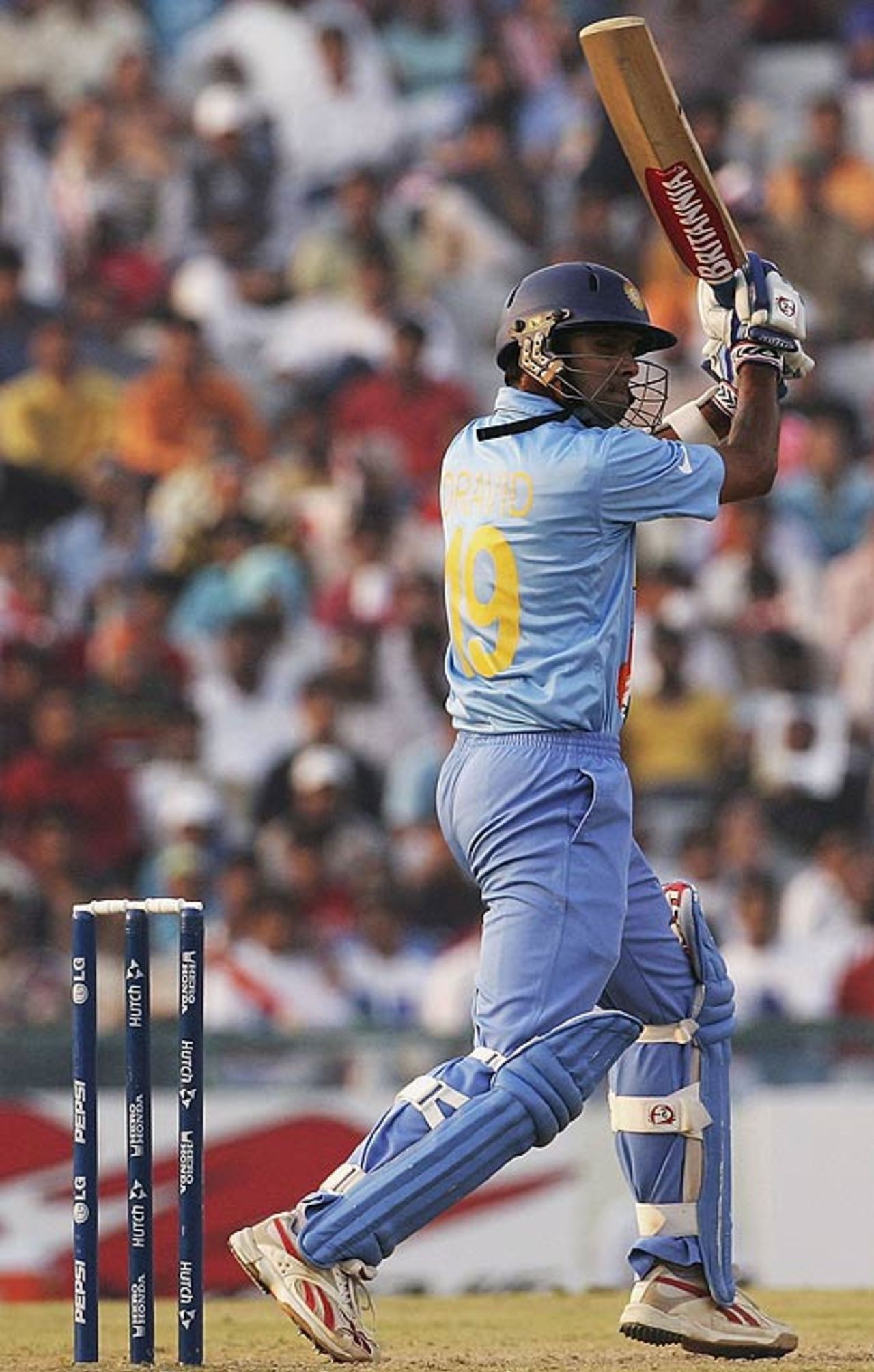 Rahul Dravid cuts during his half-century, India v Australia, 18th match, Champions Trophy, October 29, 2007