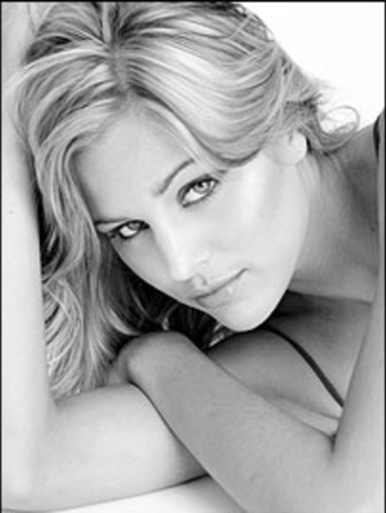 Minki van der Westhuizen, Graeme Smith's girlfriend, sometimes known as Slinky Minky