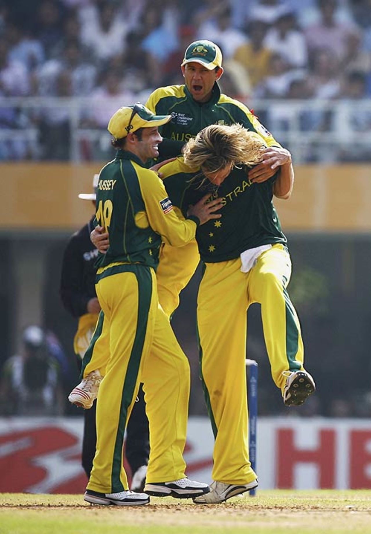 Australia's desperation turned to elation as Nathan Bracken struck thrice, West Indies v Australia, Champions Trophy final, Mumbai, November 5, 2006