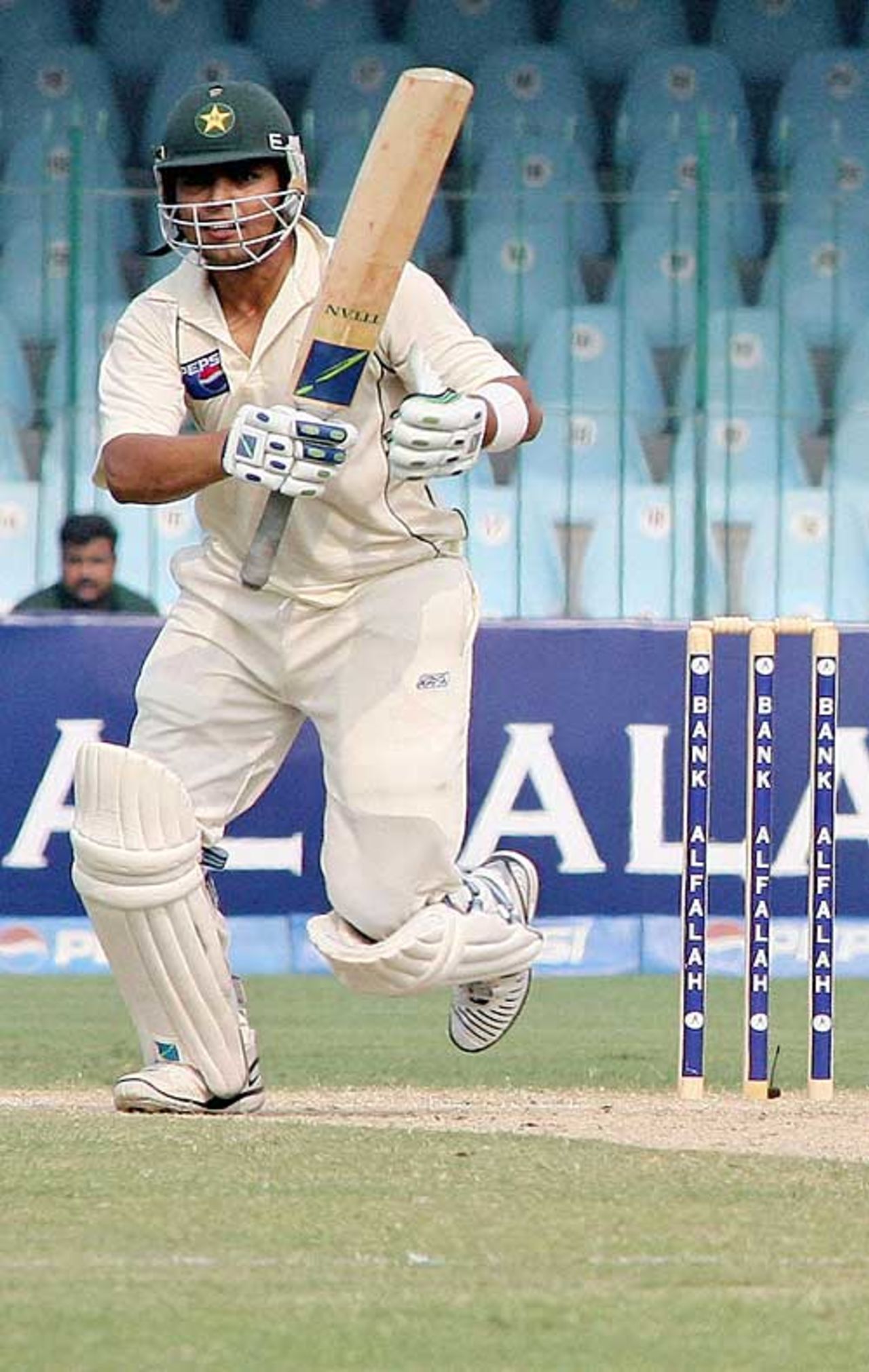 Kamran Akmal drives down the ground during his 78, Pakistan v West Indies, 1st Test, November 13, 2006