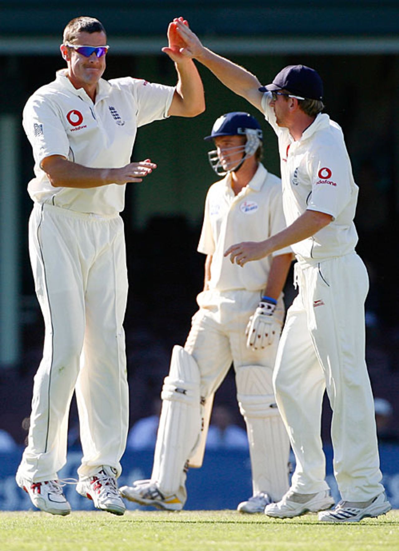 Ashley Giles is congratulated on removing Michael Clarke, New South Wales v England, Sydney, November 14, 2006
