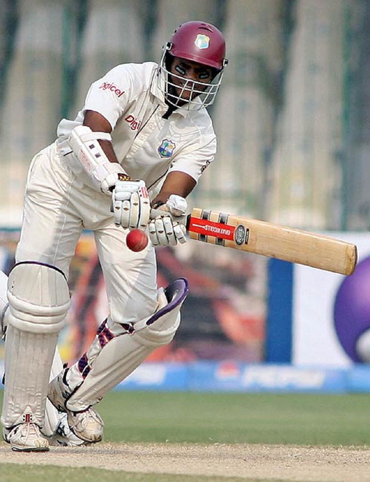 Shivnarine Chanderpaul held fort despite the collapse after Brian Lara's dismissal, Pakistan v West Indies, 1st Test, Lahore, November 14, 2006