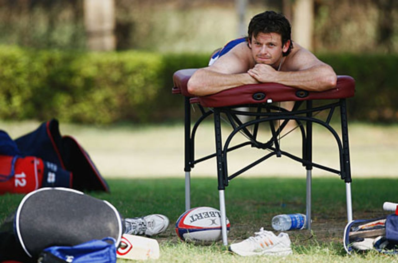 Ed Joyce relaxes on the physio's bench, Delhi, October 9, 2006