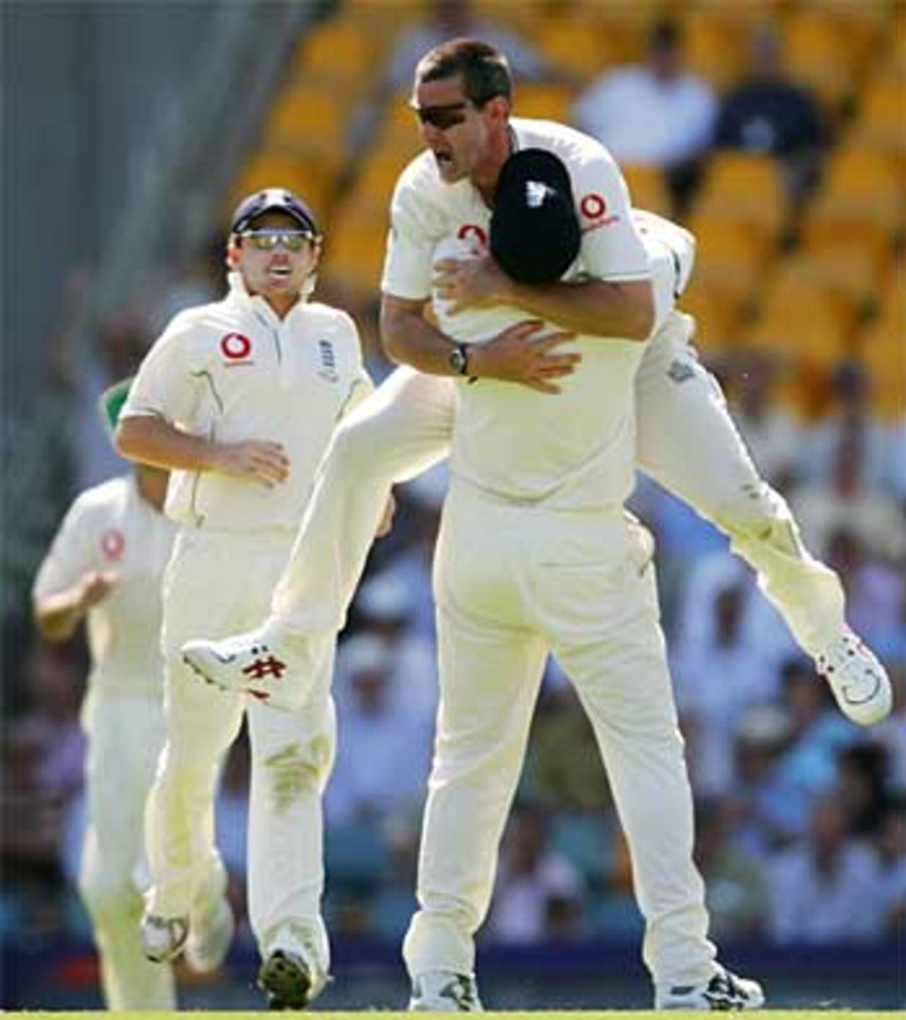 Ashley Giles celebrates removing Damien Martyn, Australia v England, 1st Test, Brisbane, November 23, 2006