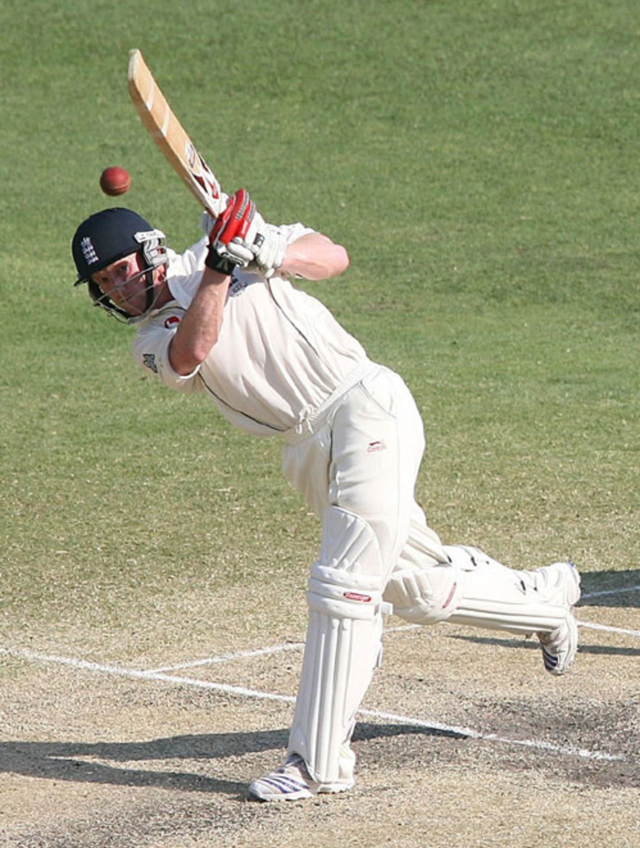 Paul Collingwood lofts Shane Warne over midwicket, Australia v England, 1st Test, Brisbane, November 26, 2006