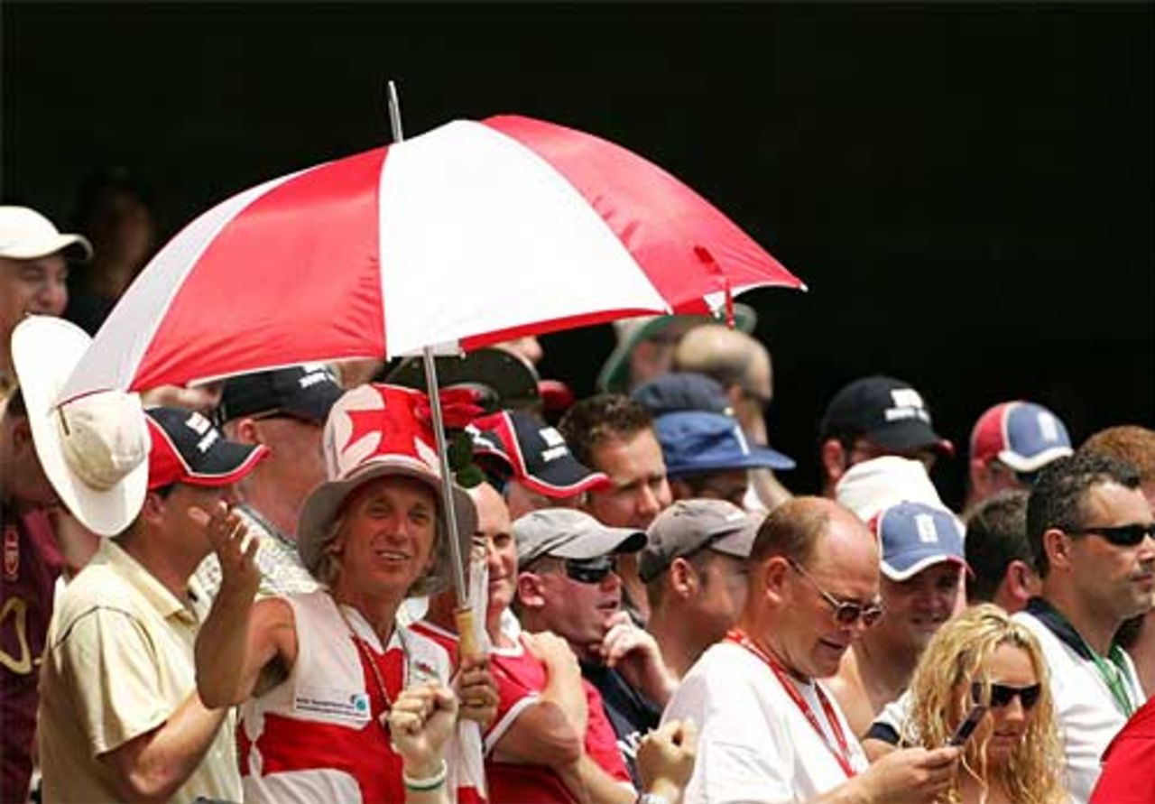 Won't rain on their parade - the Barmy Army hope, vainly, for rain to stave off defeat for England, Australia v England, 1st Test, Brisbane, November 27, 2006