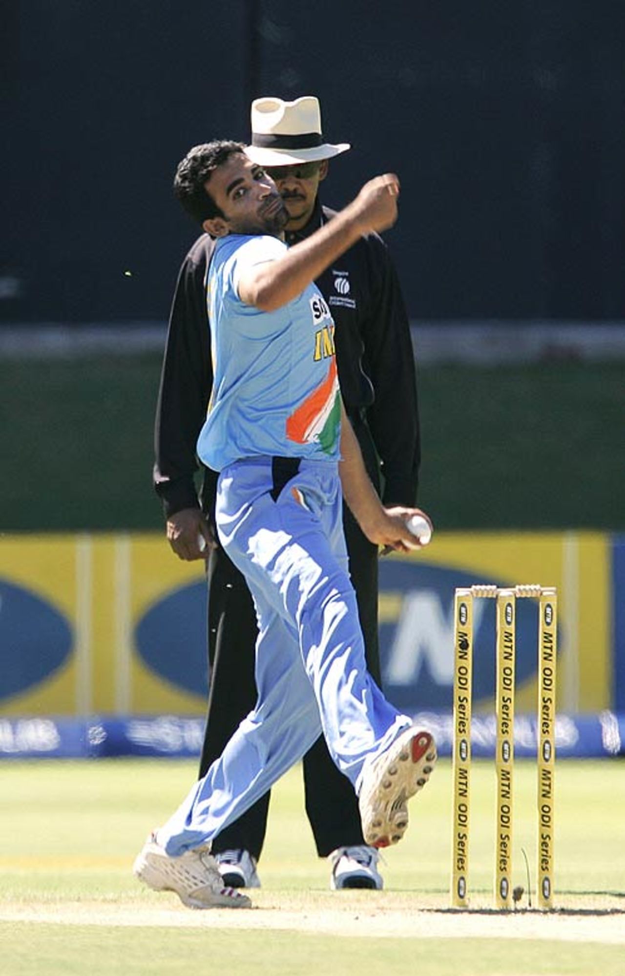 Zaheer Khan removed Graeme Smith in the first over, South Africa v India, 4th ODI, Port Elizabeth, November 29, 2006