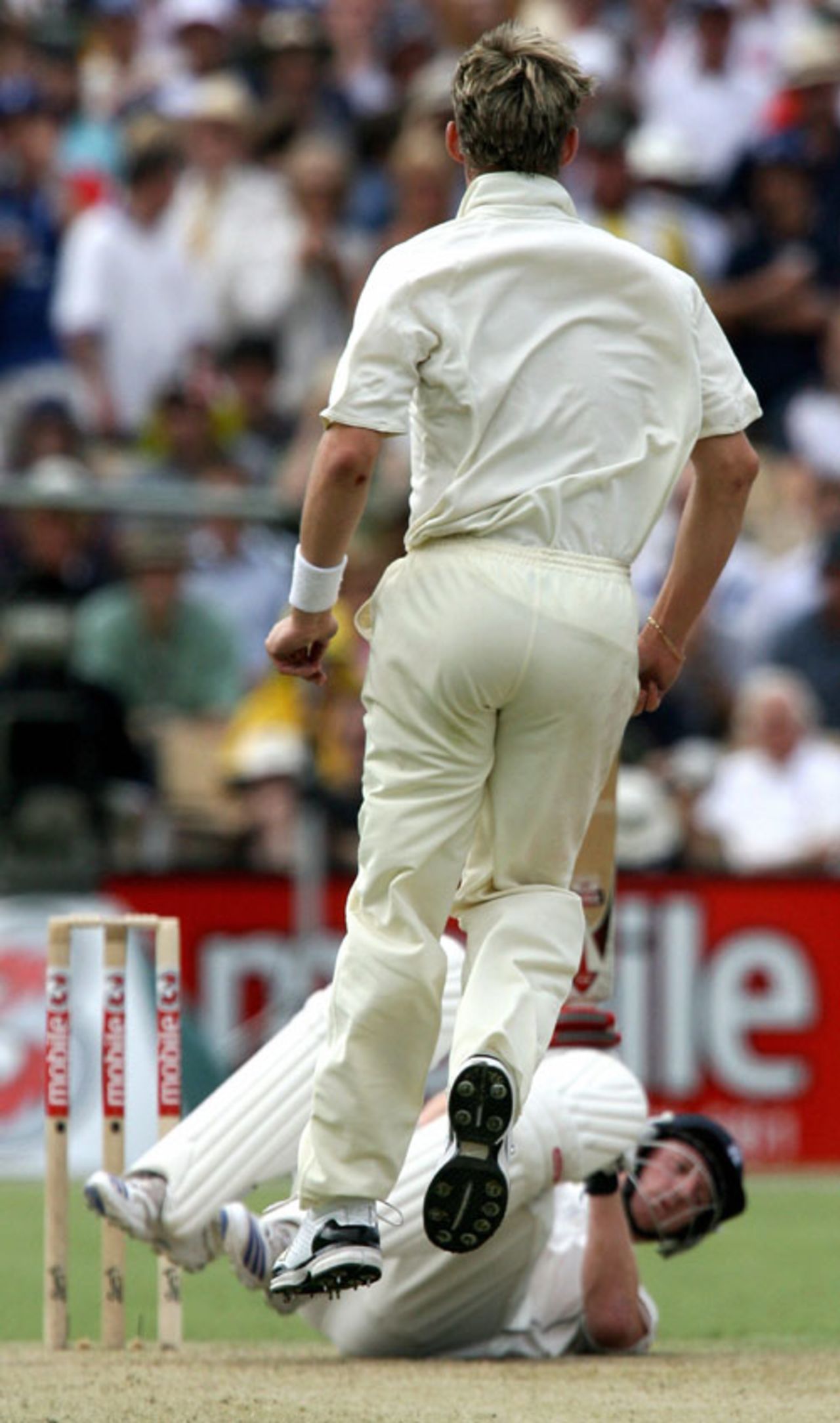 Breet Lee deposits Paul Collingwood on his backside, Australia v England, 2nd Test, Adelaide, December 1, 2006