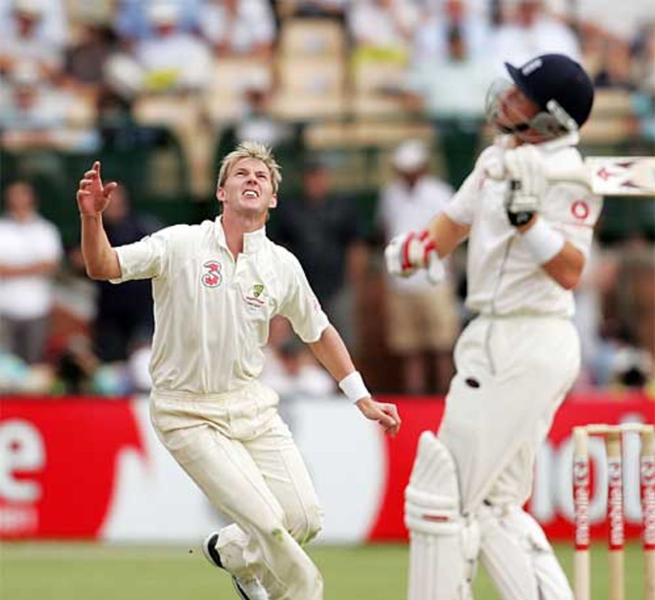 In the air... and Bell knows he's out, Australia v England, 2nd Test, Adelaide, December 1, 2006