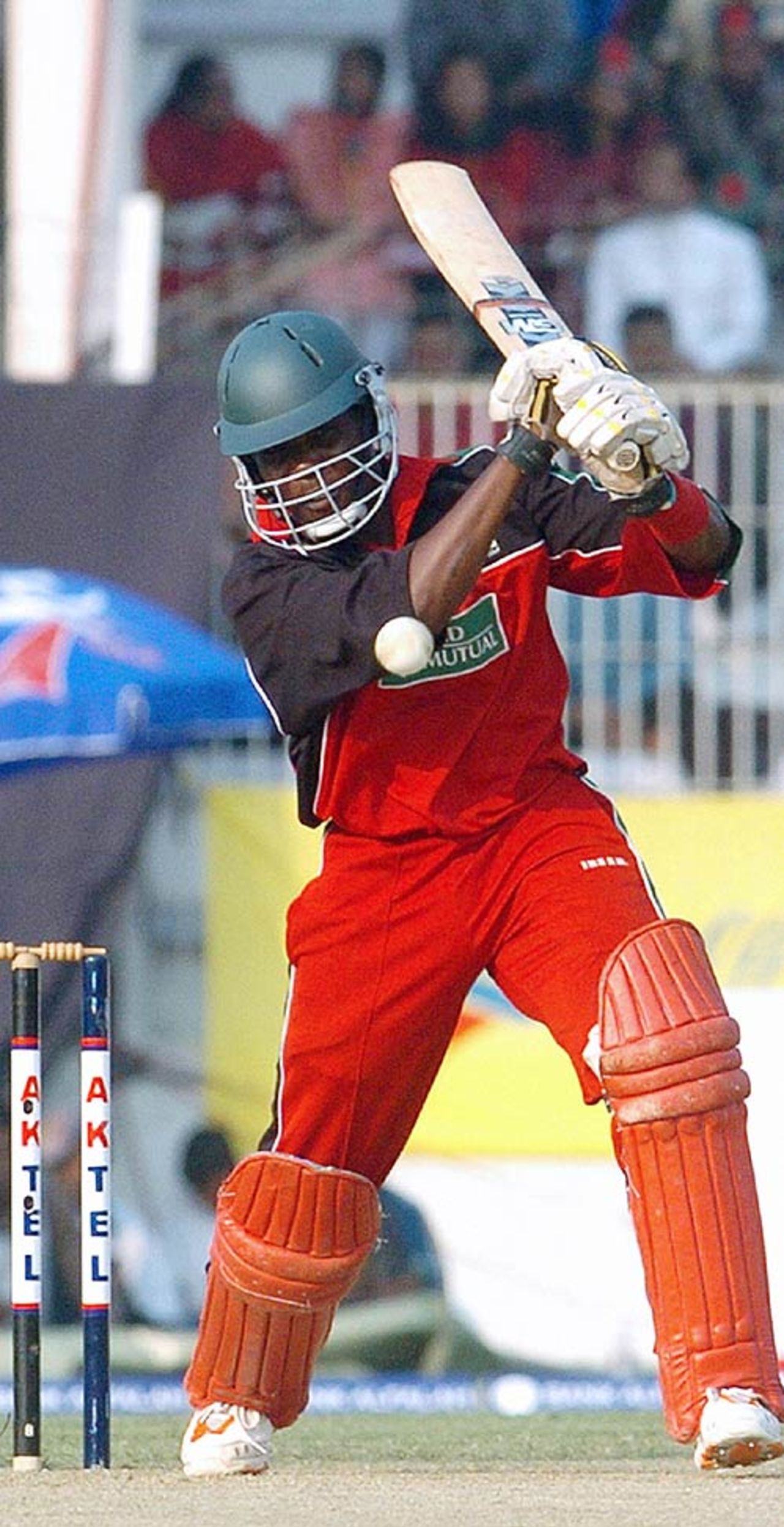 Hamilton Masakadza chipped in with 41, Bangladesh v Zimbabwe, 2nd ODI, Bogra, December 3, 2006