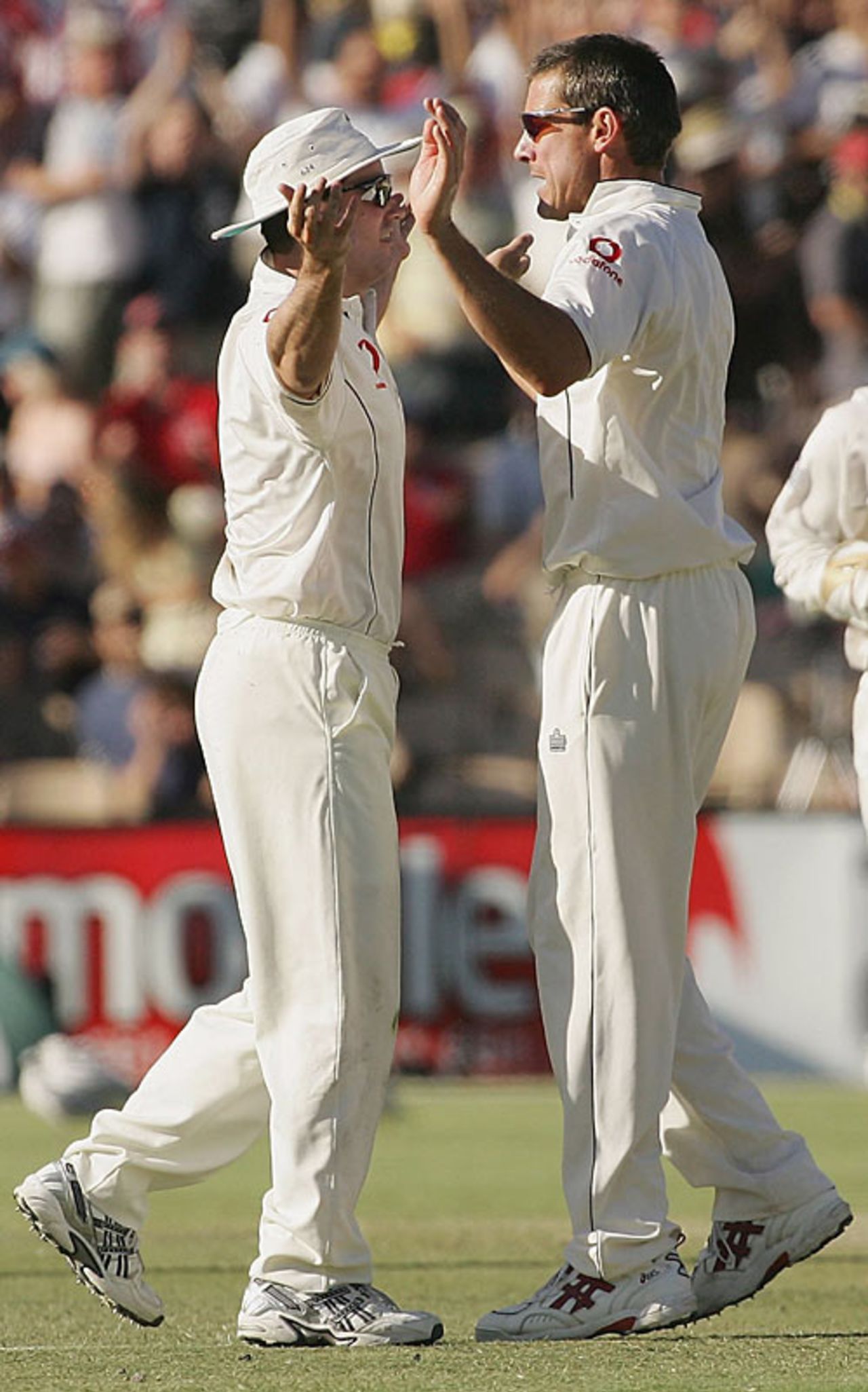 Ashley Giles is congratulated on removing Ricky Ponting for 49, Australia v England, 2nd Test, Adelaide, December 5, 2006