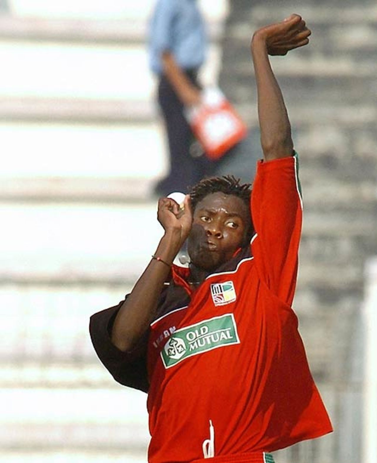 Christopher Mpofu steams in for his second spell, Bangladesh v Zimbabwe, 3rd ODI, Bogra, December 5, 2006