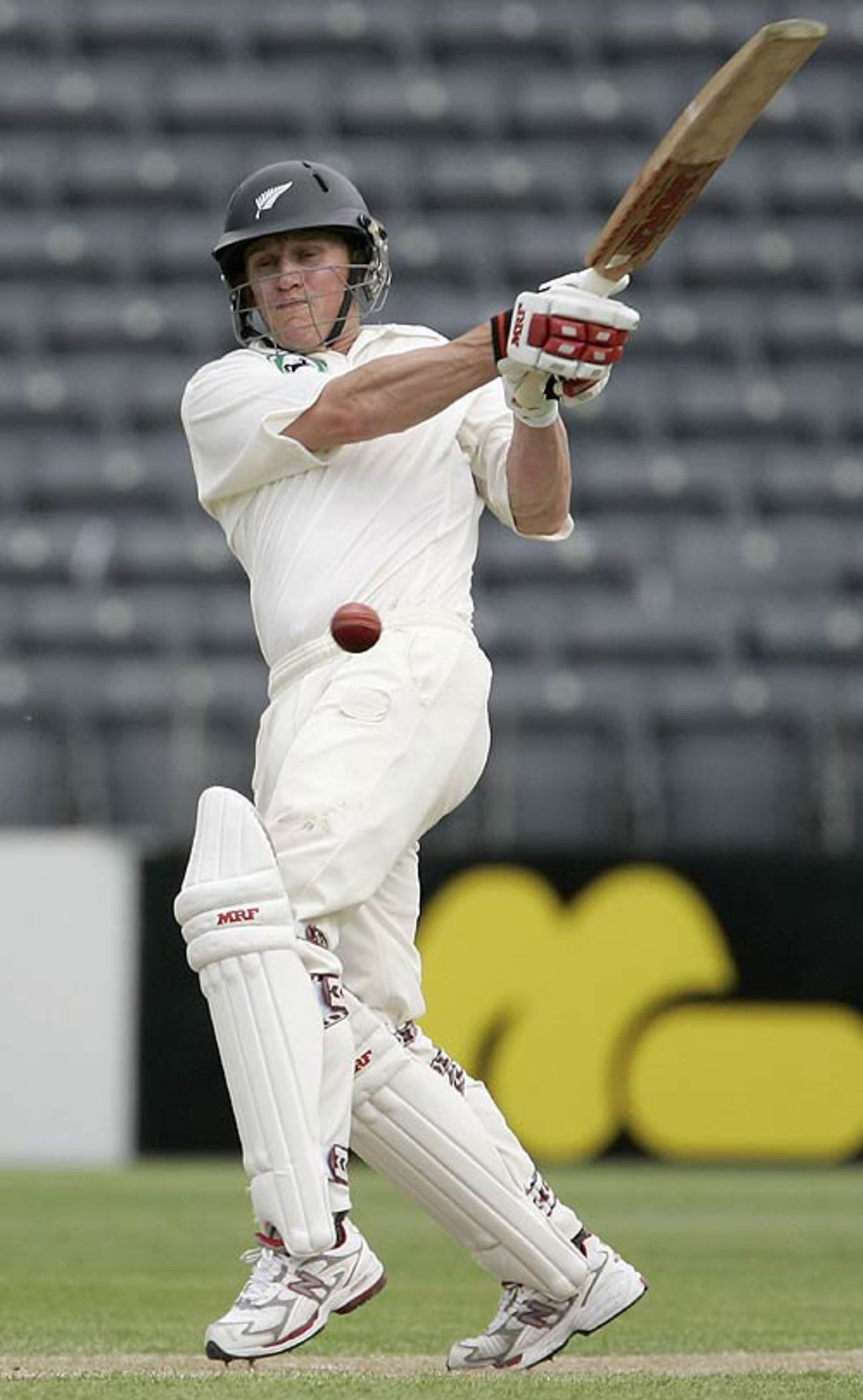 Craig Cumming finished the first day unbeaten on 37, New Zealand v Sri Lanka, 1st Test, Christchurch, 1st day, December 7, 2006