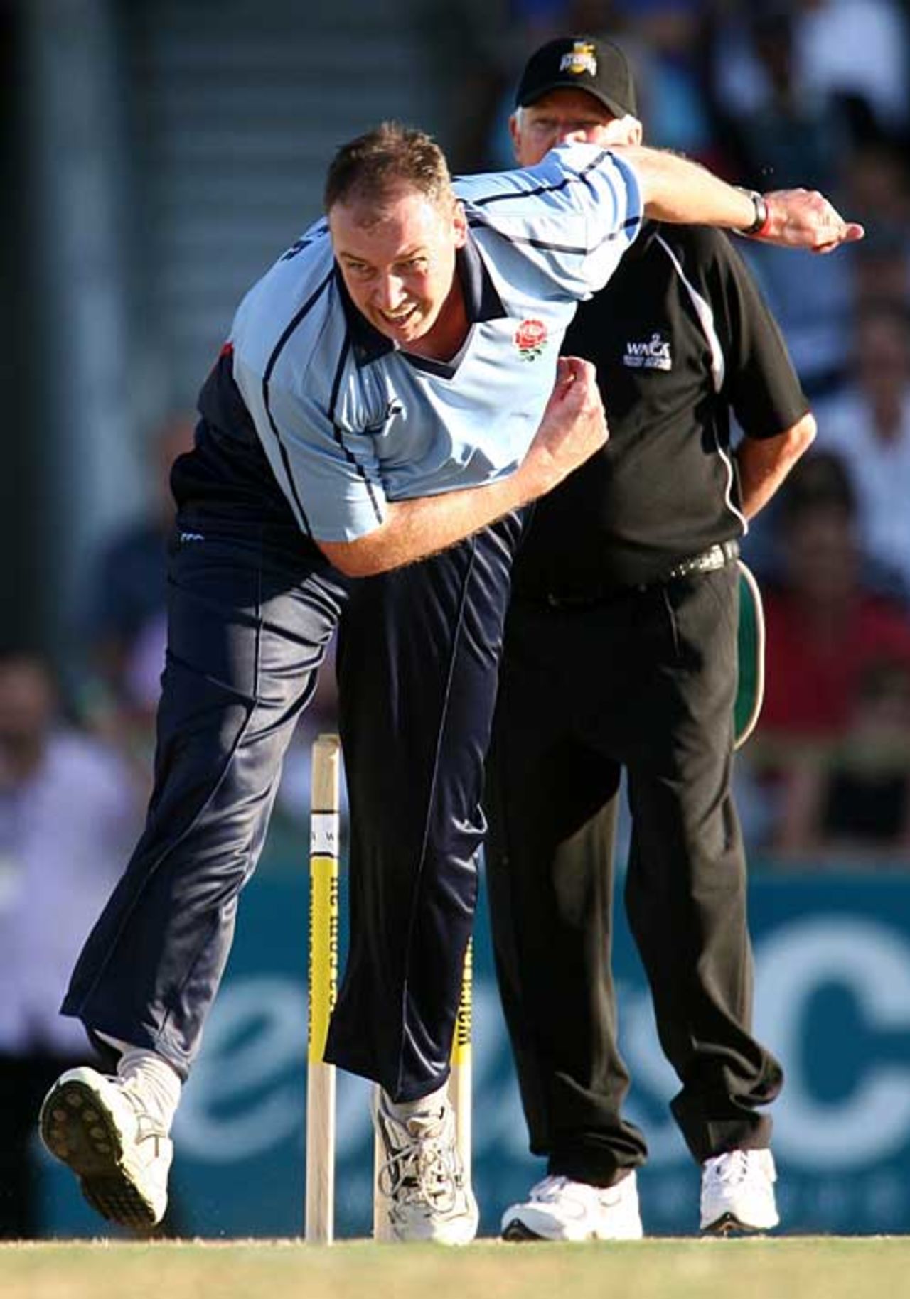 Angus Fraser swaps the press box for the cricket pitch, Australia v England, Legends Twenty20, Perth, December 12, 2006