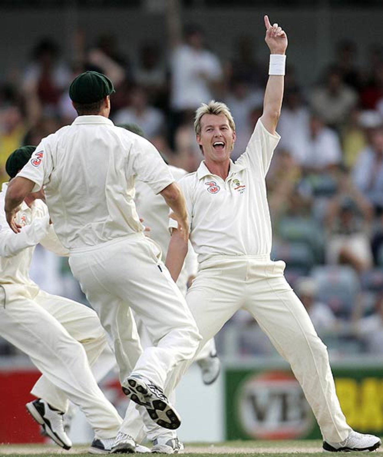 Brett Lee celebrates having Andrew Strauss trapped lbw for 0 late on the third day, Australia v England, 3rd Test, Perth, December 16, 2006