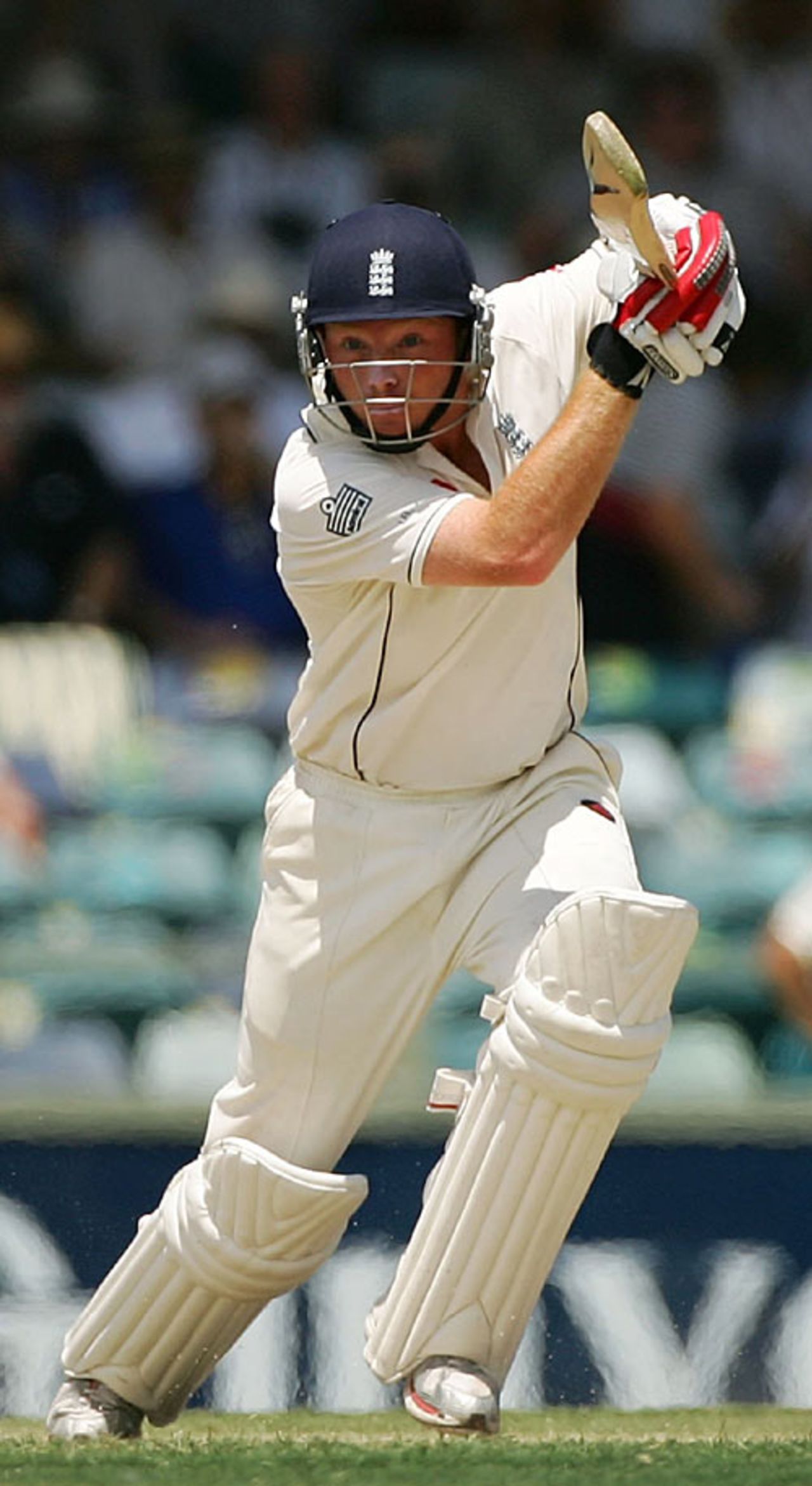 Ian Bell drives handsomely through extra cover, Australia v England, 3rd Test, Perth, December 17, 2006