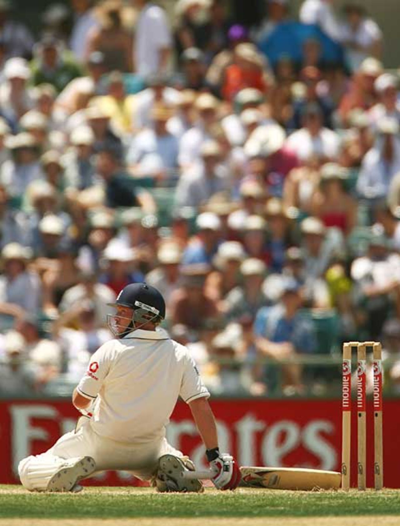 Ian Bell does the limbo to evade a short ball during his 87, Australia v England, 3rd Test, Perth, December 17, 2006