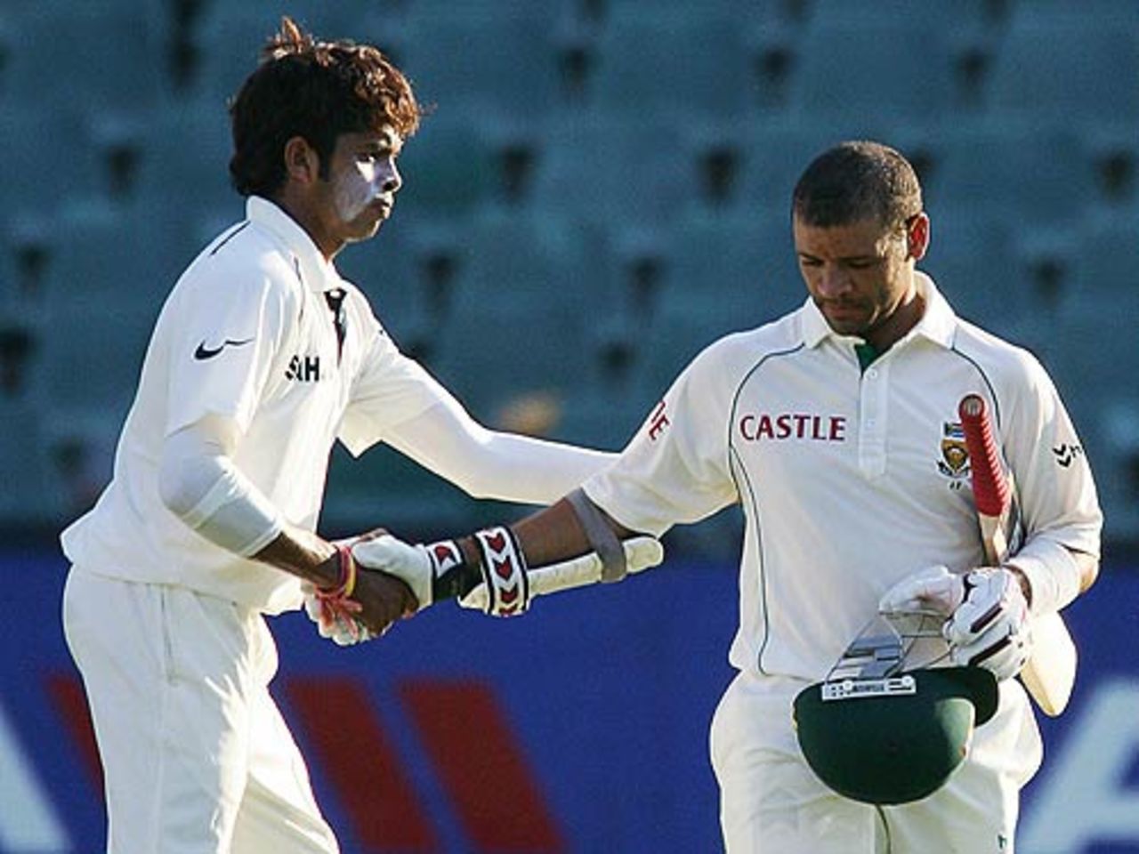 Ashwell Prince lives to fight another day and Sreesanth gives him due credit, South Africa v India, 1st Test, Johannesburg, 3rd day, December 17, 2006