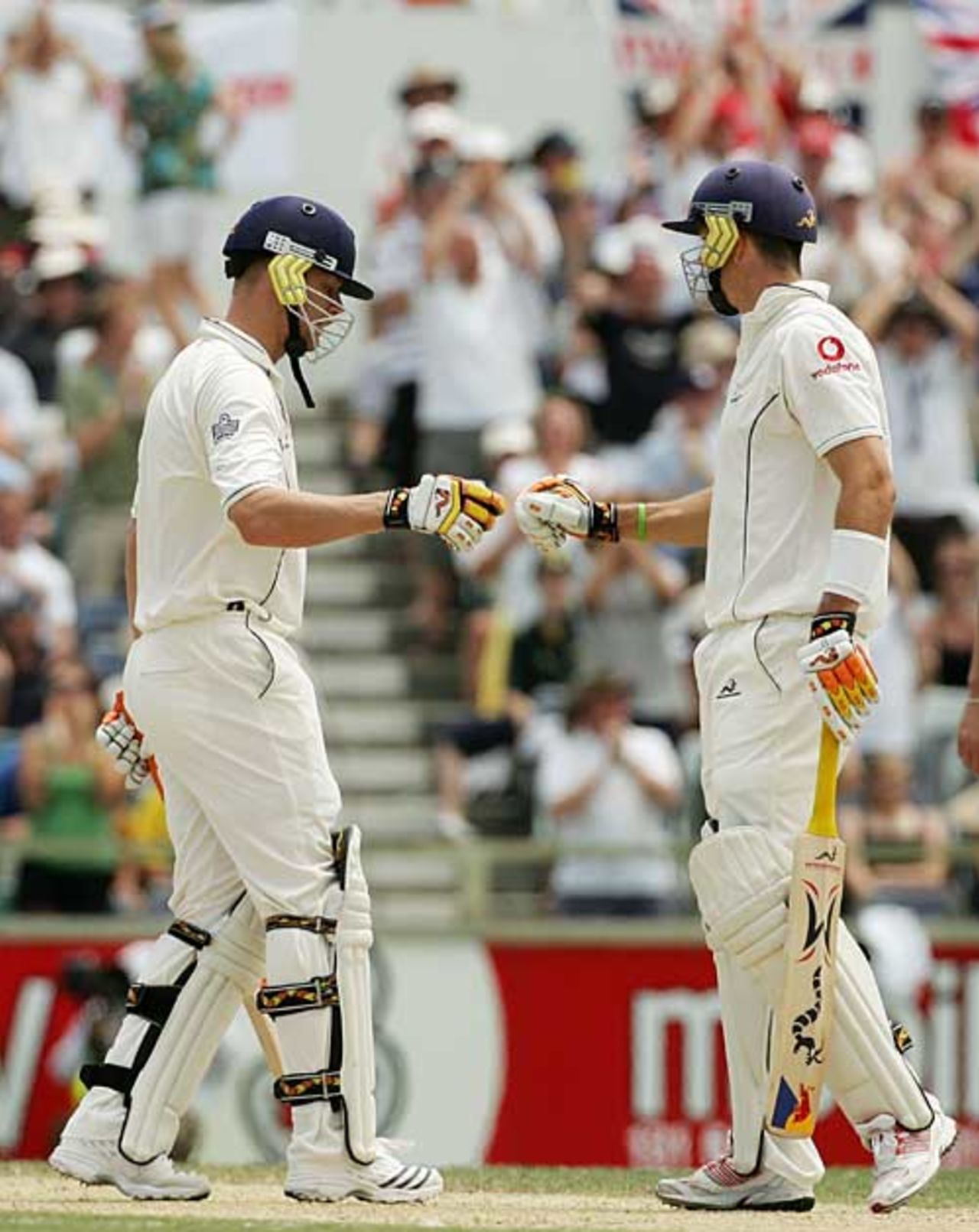Andrew Flintoff and Kevin Pietersen added 75, Australia v England, 3rd Test, Perth, December 18, 2006