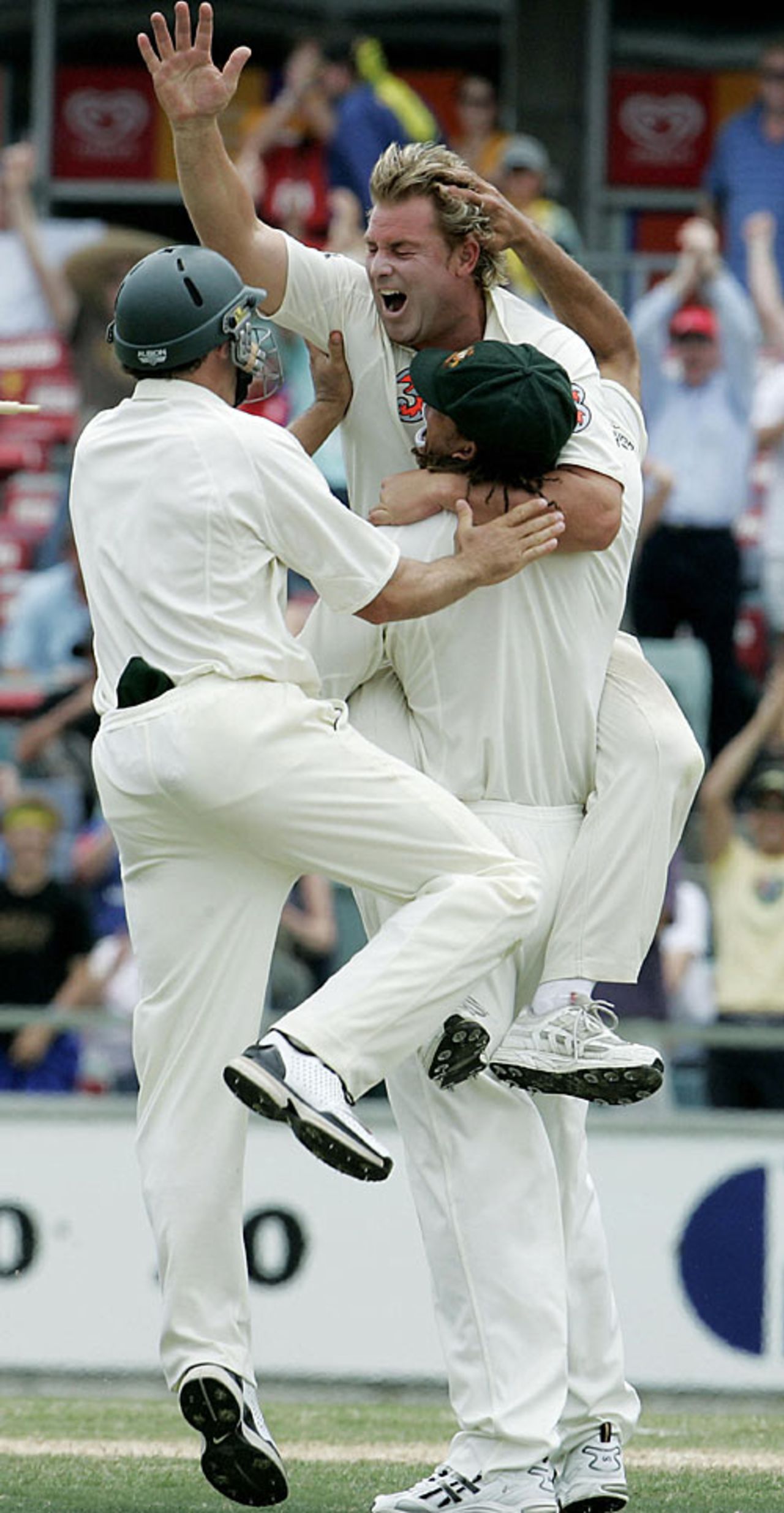 The winning moment for Australia as Shane Warne bowls Monty Panesar to regain the Ashes, Australia v England, 3rd Test, Perth, December 18, 2006