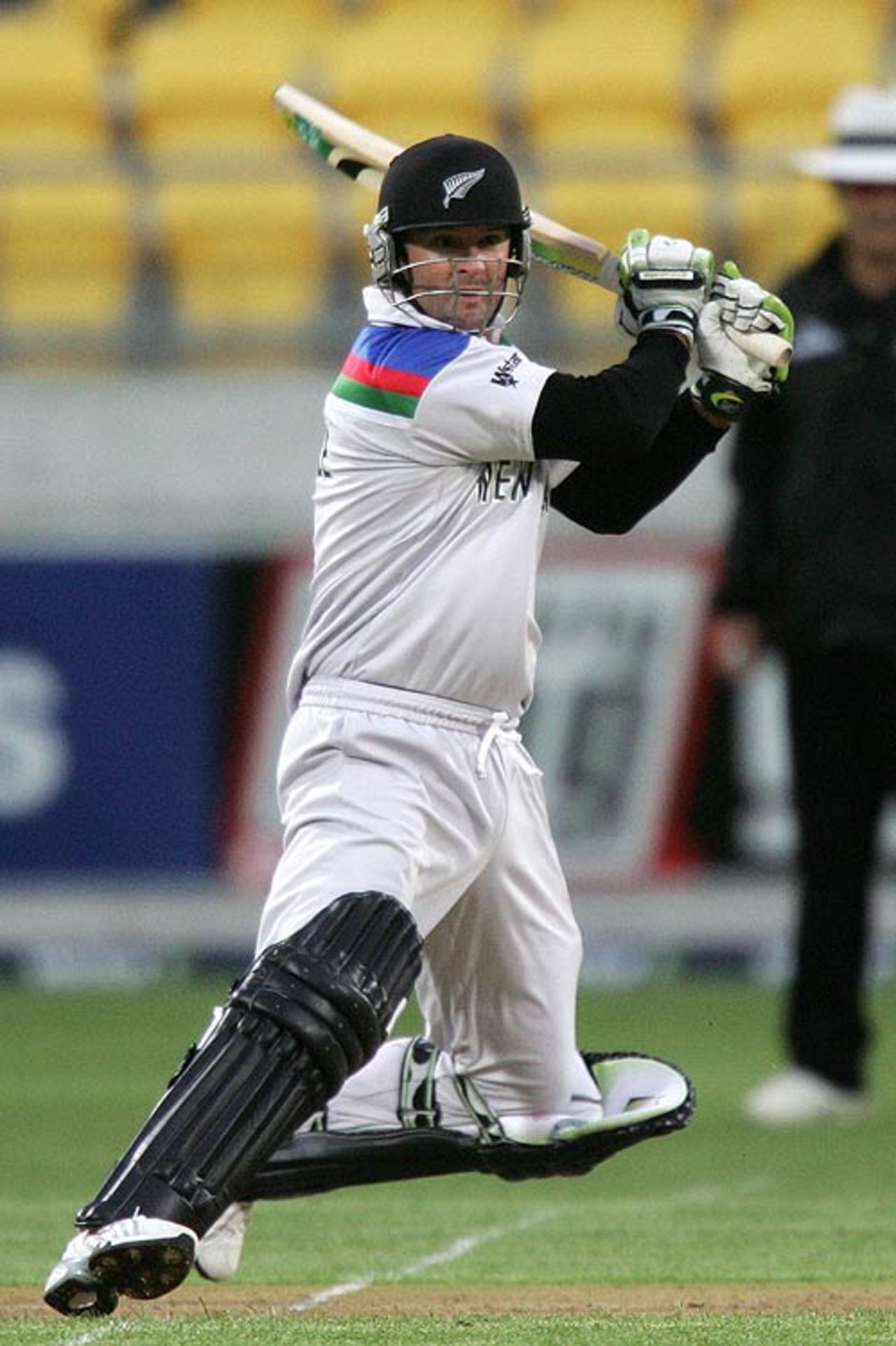 Nathan Astle cuts past point, New Zealand v Sri Lanka, 1st Twenty20, Wellington, December 22, 2006