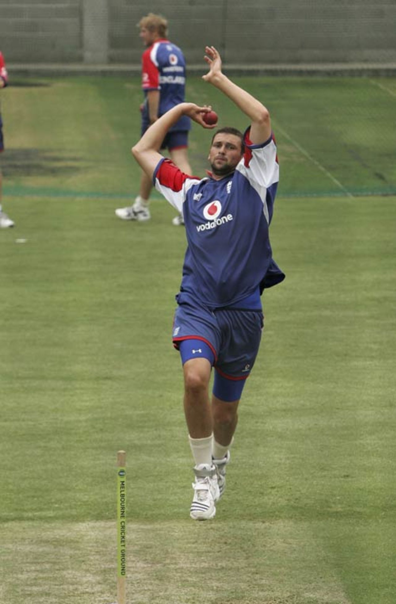 Steve Harmison bowls in the nets following his retirement from one-day cricket, December 22, 2006