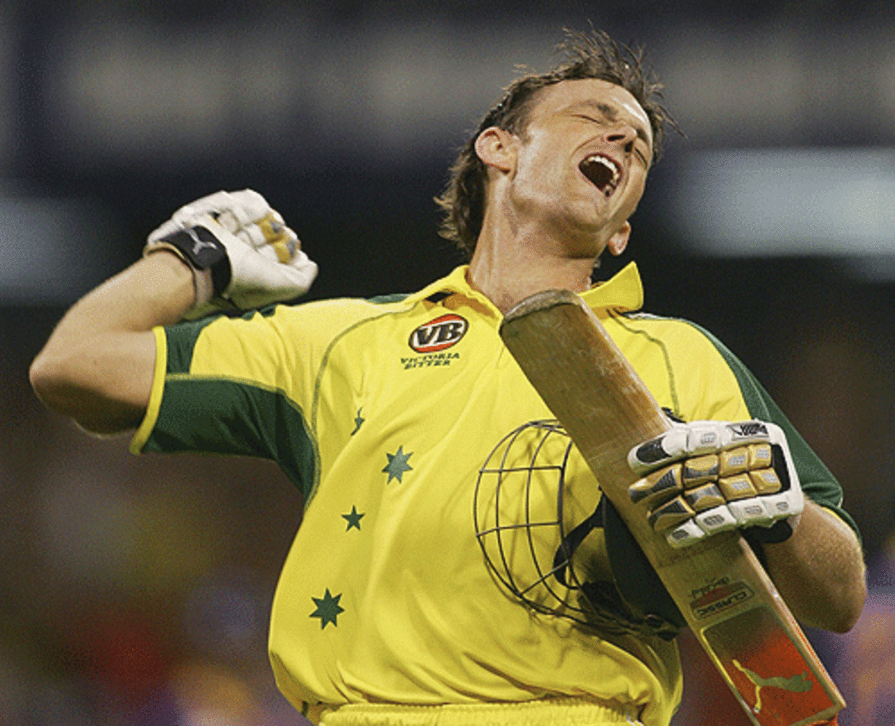Adam Gilchrist revels in a moment of glory, Australia v Sri Lanka, 8th Match, VB Series, Perth, January 29, 2006