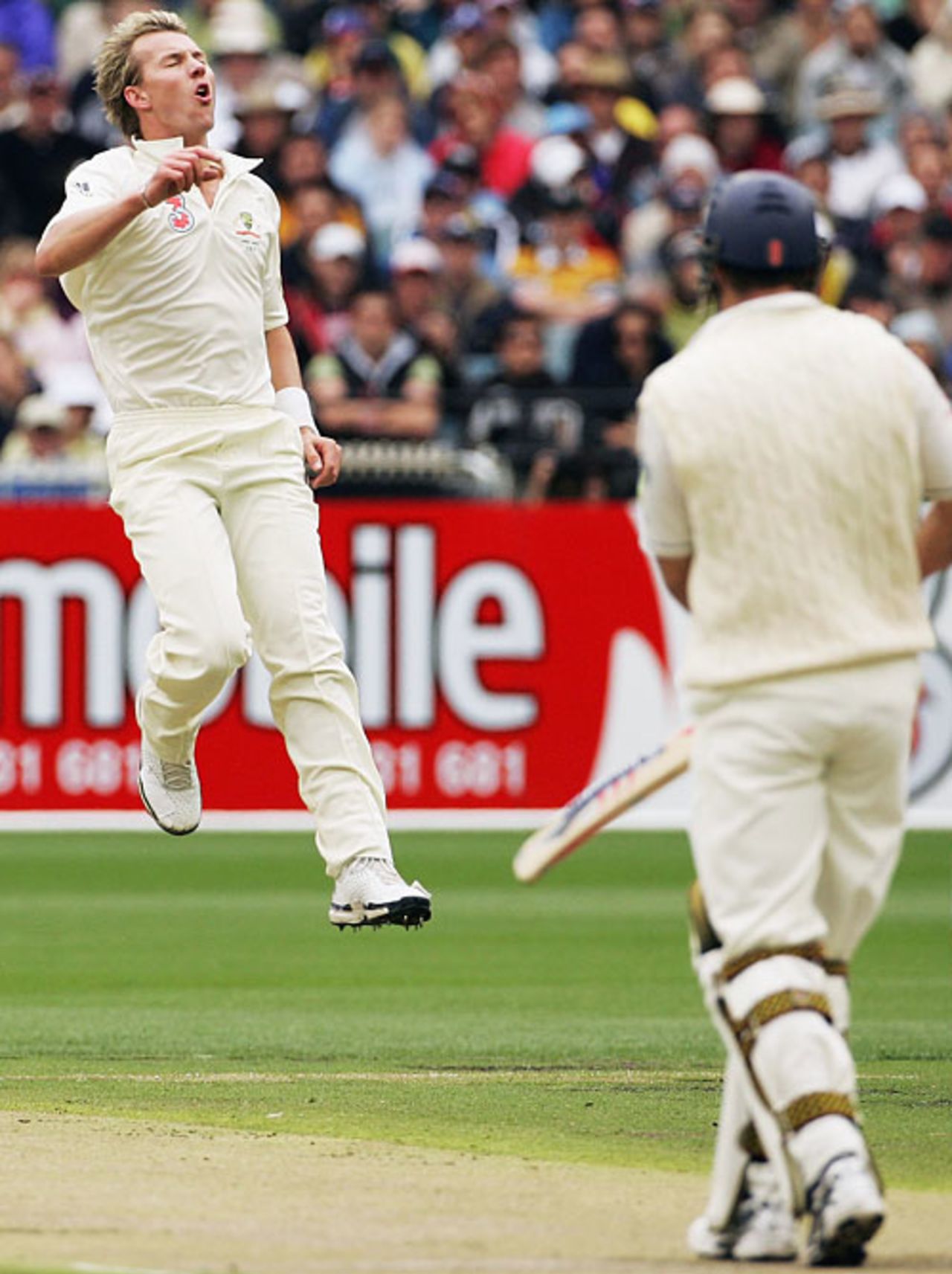 Brett Lee is aghast at passing Andrew Strauss's outside edge, Australia v England, 4th Test, MCG, December 26, 2006