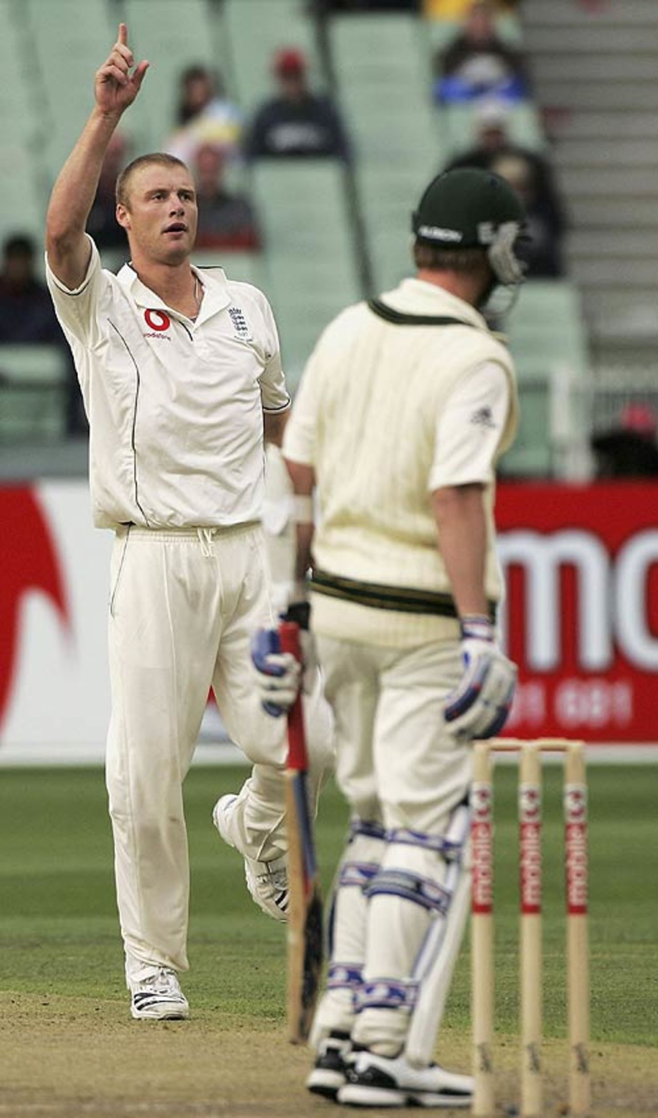 Andrew Flintoff claims Brett Lee caught behind first ball, 4th Test, Melbourne, December 26, 2006