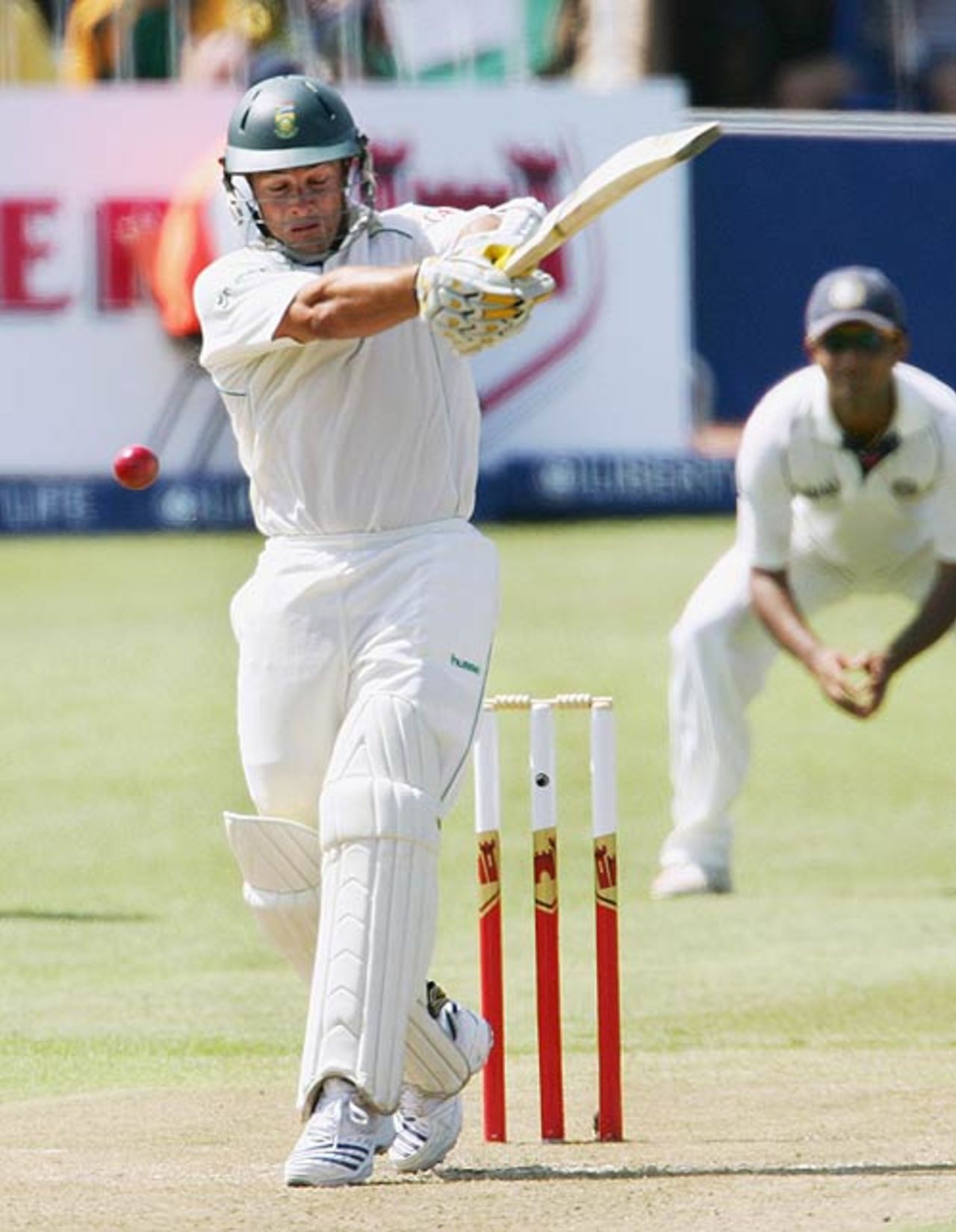 Mark Boucher miscues a pull shot, South Africa v India, 2nd Test, Durban, 1st day, December 26, 2006