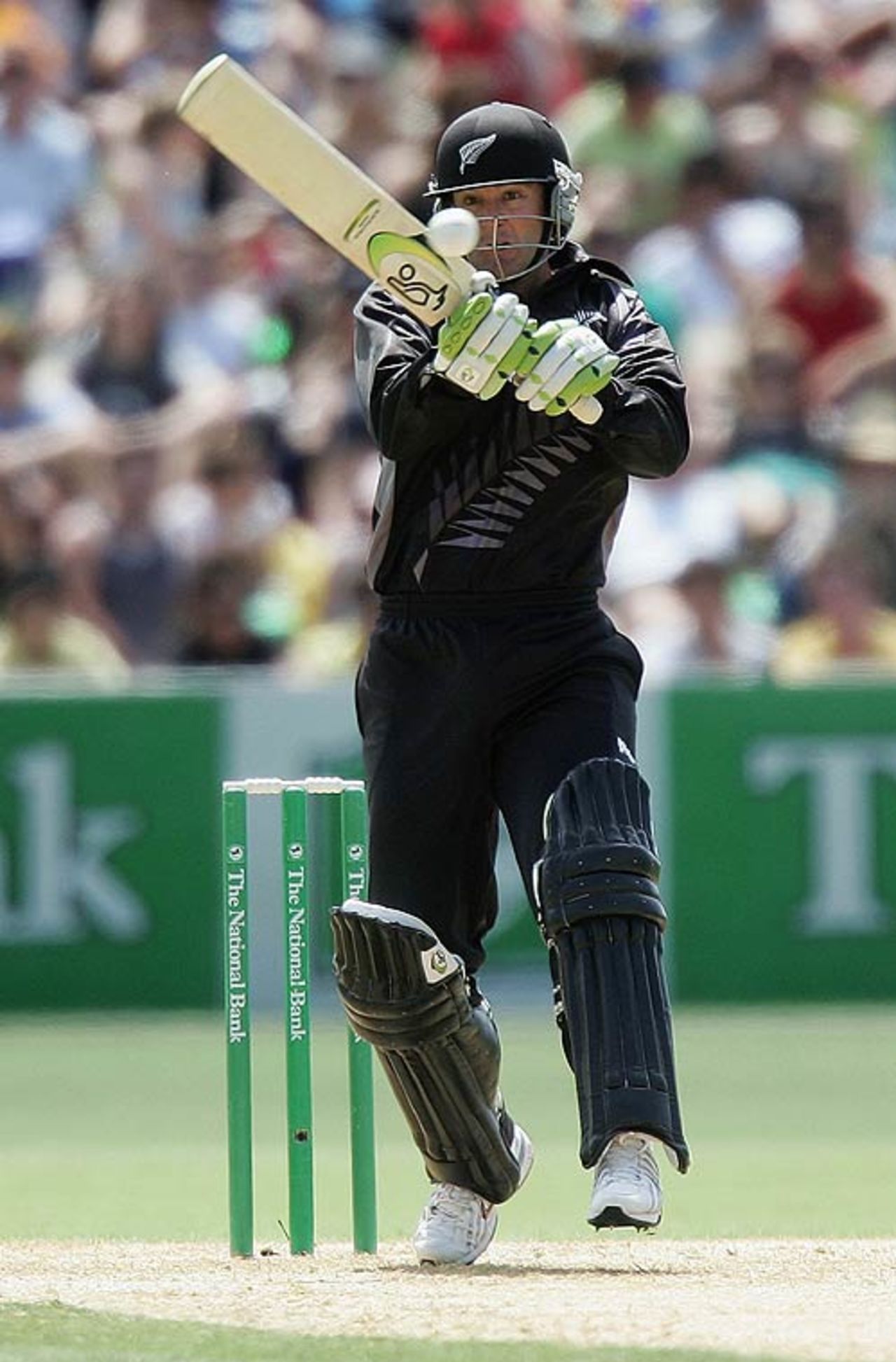 Nathan Astle plays a tennis forehand-like pull shot, New Zealand v Sri Lanka, 1st ODI, Napier, December 28, 2006