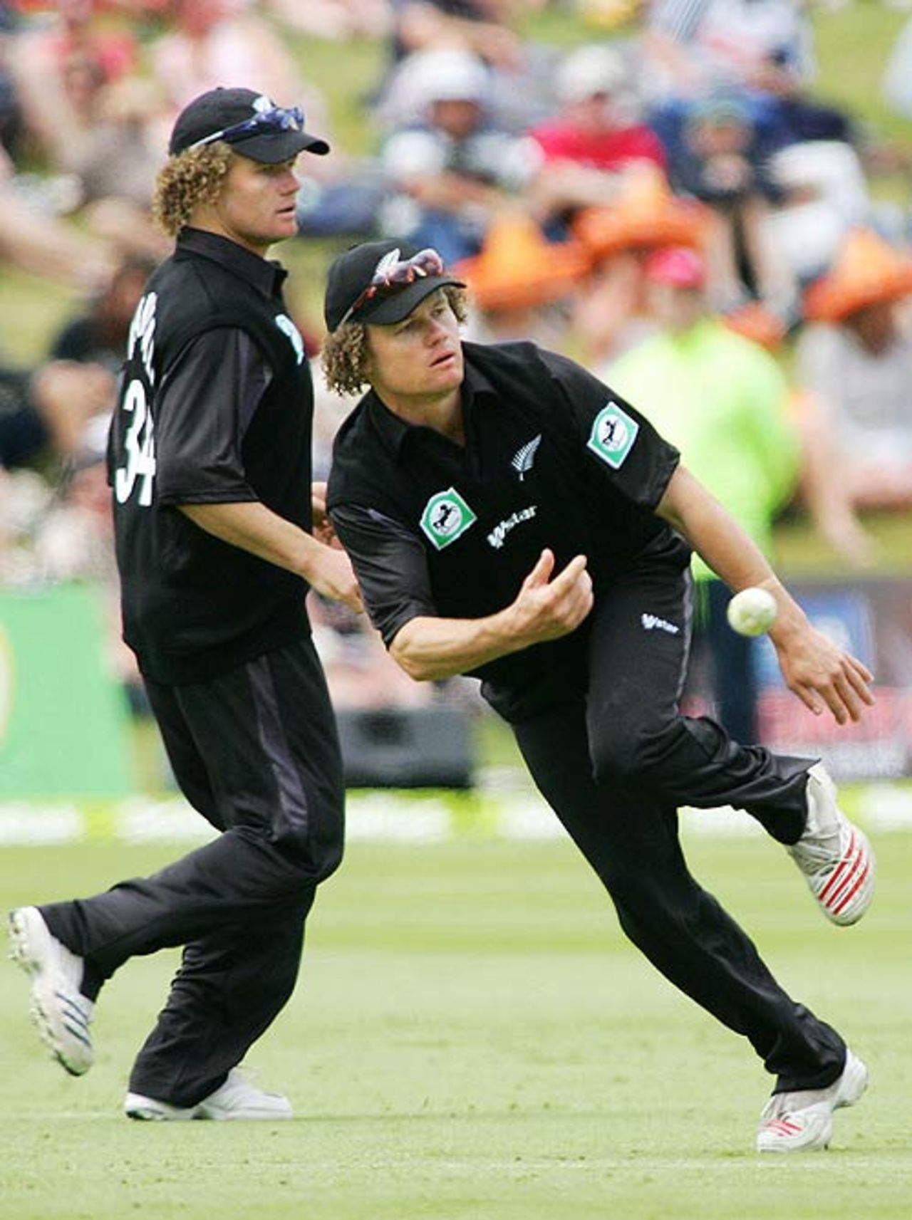 The Marshall twins were outstanding in the field, New Zealand v Sri Lanka, 2nd ODI, Queenstown, December 31, 2006