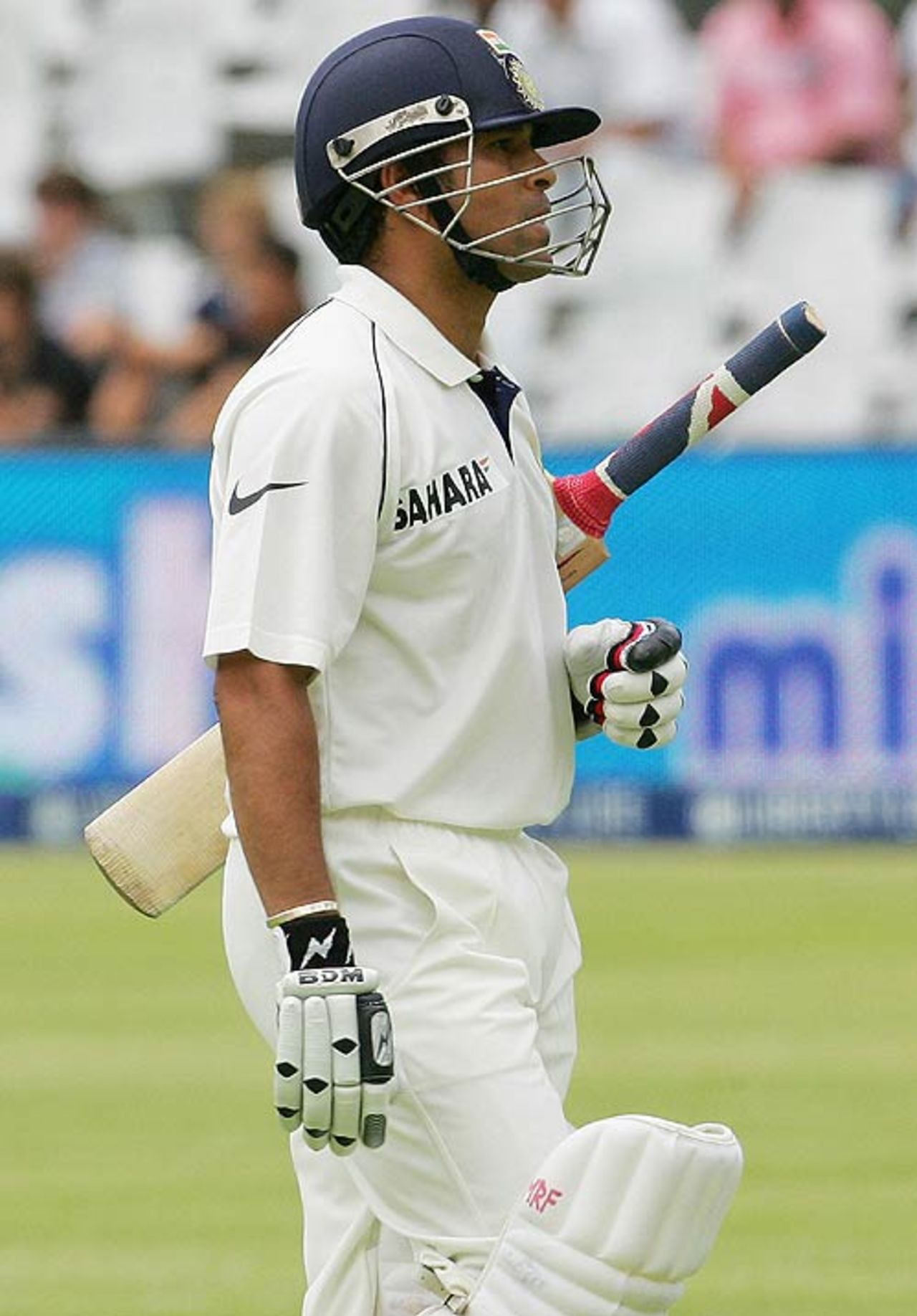 Sachin Tendulkar walks back for 64, South Africa v India, 3rd Test, Cape Town, 2nd day, January 3, 2007