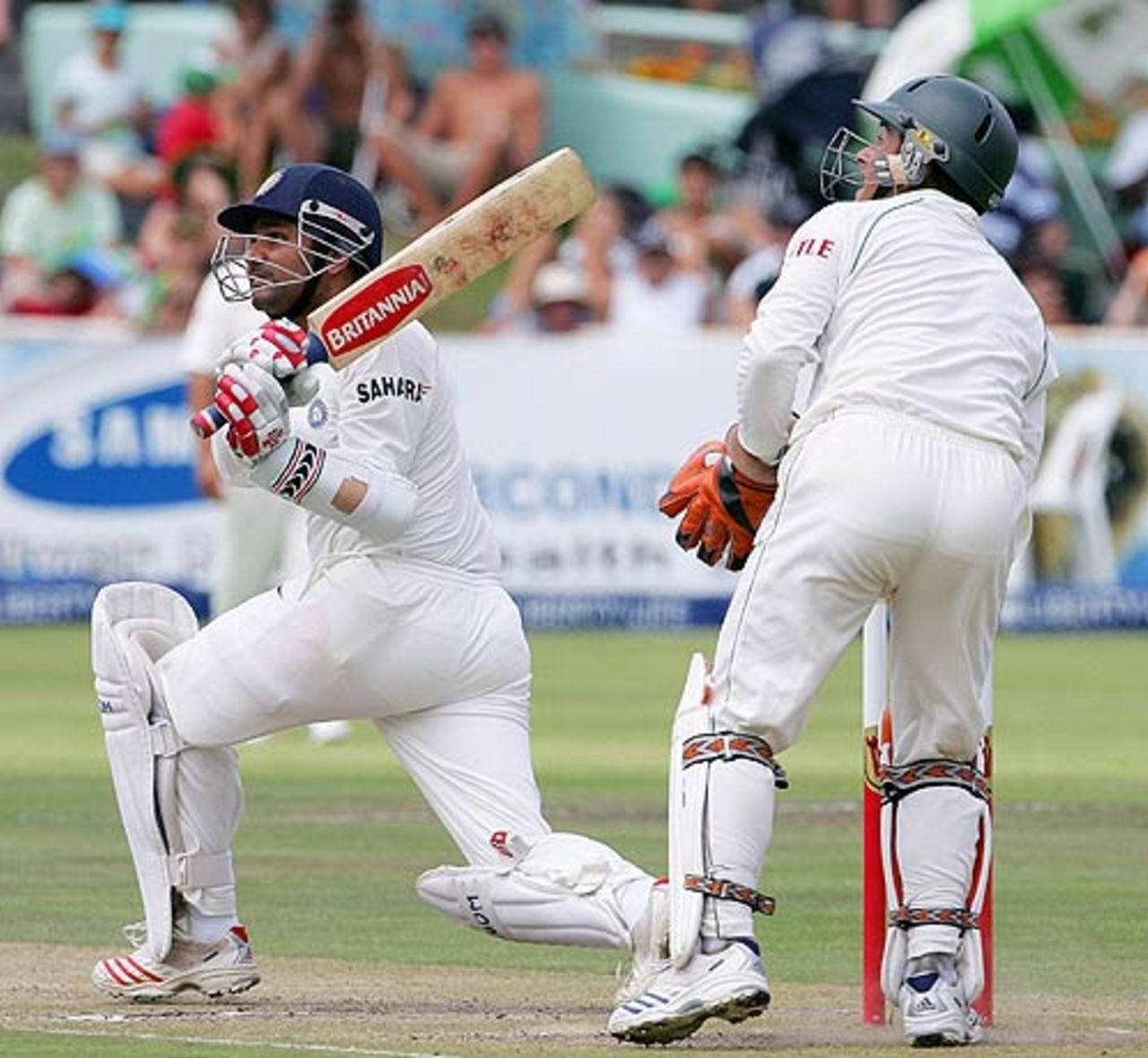 Virender Sehwag lofts Paul Harris for six, South Africa v India, 3rd Test, Cape Town, 2nd day, January 3, 2007