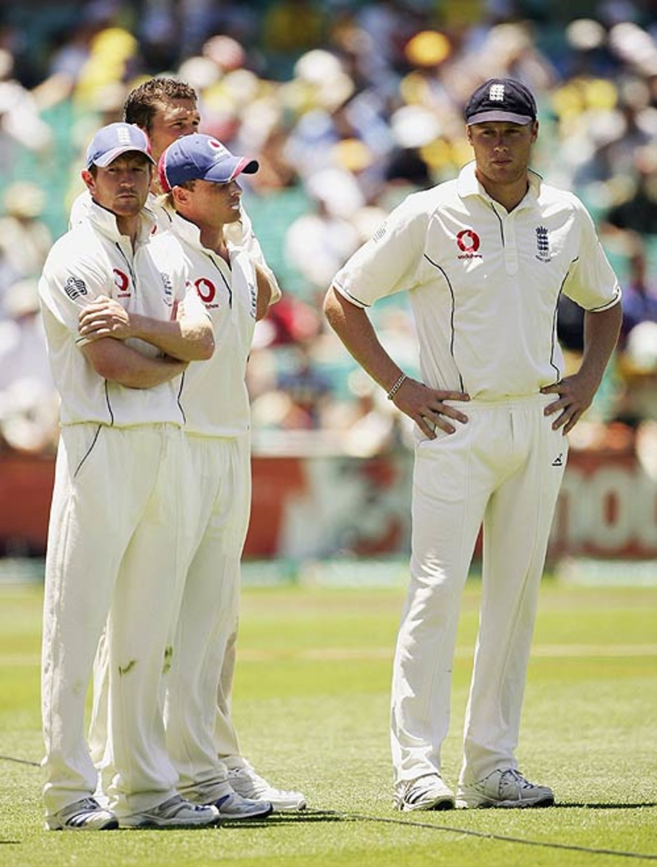 Andrew Flintoff, Paul Collingwood and Ian Bell reflect on what went wrong, Australia v England, 5th Test, Sydney, January 5, 2007