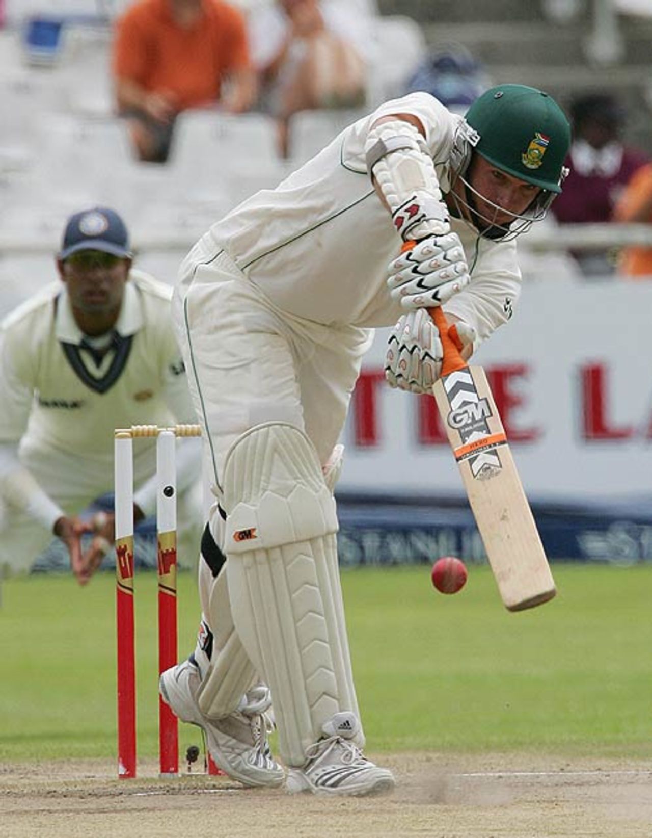 Graeme Smith drives firmly down the ground, South Africa v India, 3rd Test, Cape Town, 5th day, January 6, 2007